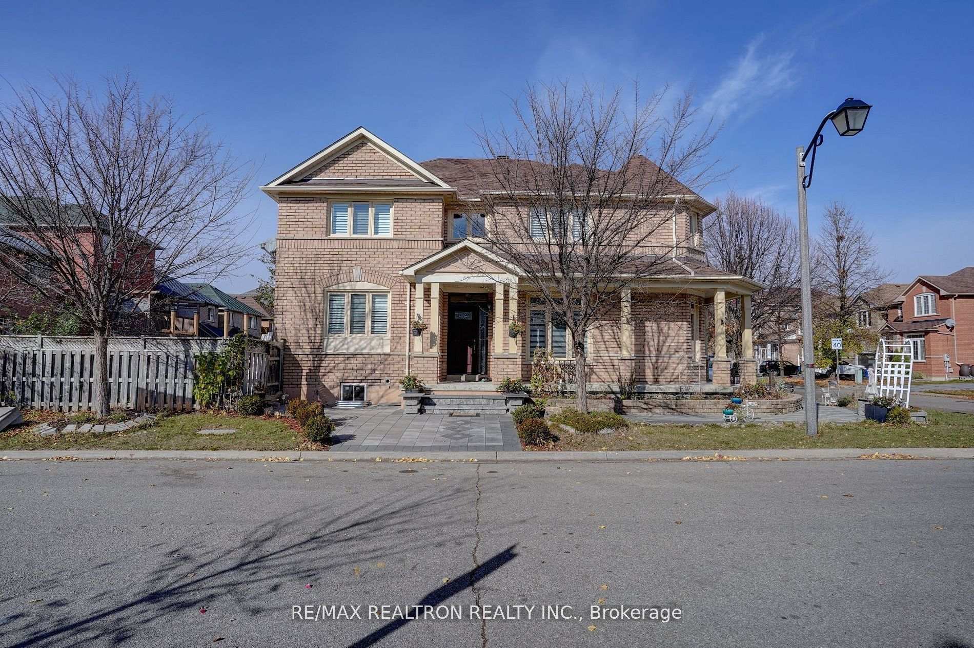 Photo 1 of 2 Mccaul Street, Markham, Berczy — HOMEH