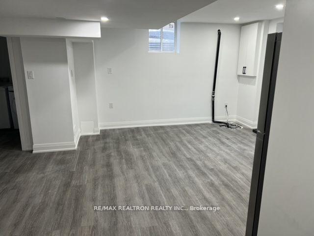 Photo 33 of 2 Mccaul Street, Markham, Berczy — HOMEH