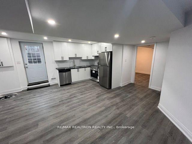 Photo 34 of 2 Mccaul Street, Markham, Berczy — HOMEH