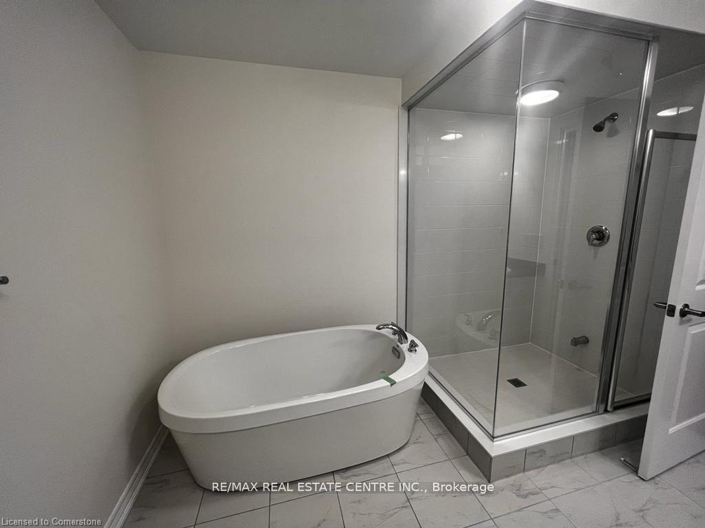 Photo 15 of 89 Grassbourne Avenue, Kitchener — HOMEH