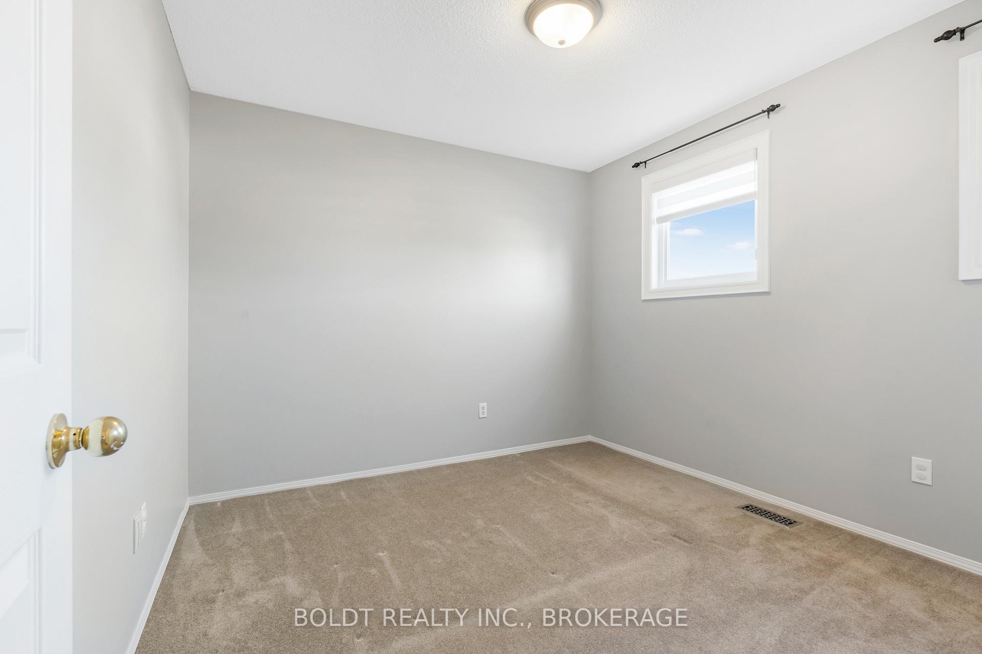 Photo 18 of 18 Jeremy Street, Hamilton, Jerome — HOMEH