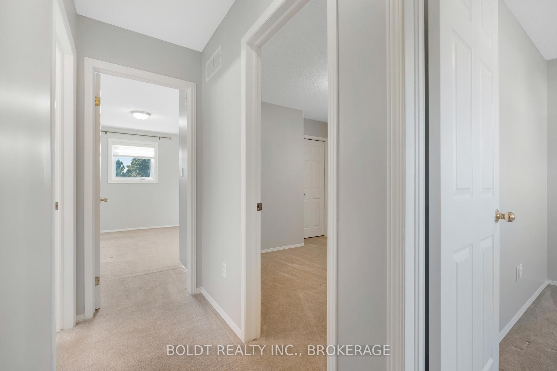 Photo 20 of 18 Jeremy Street, Hamilton, Jerome — HOMEH