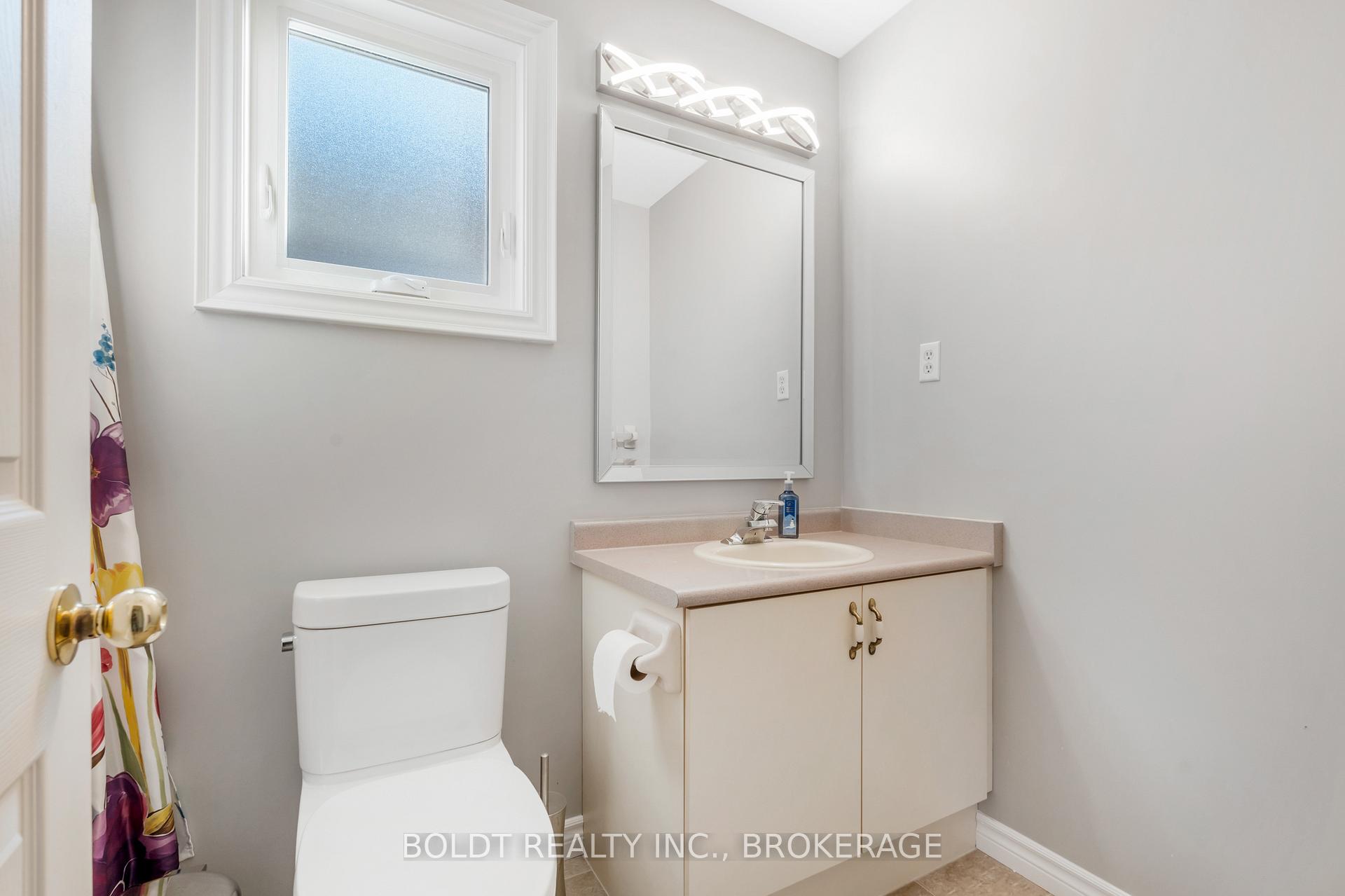 Photo 26 of 18 Jeremy Street, Hamilton, Jerome — HOMEH