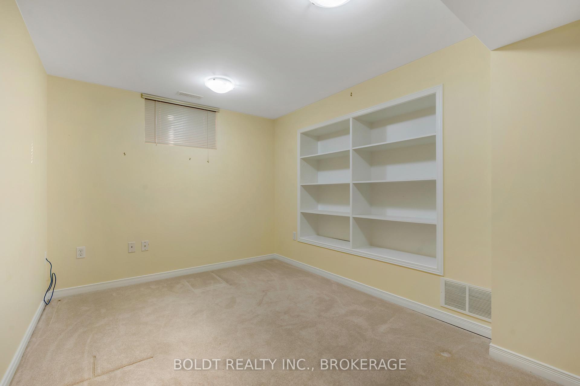 Photo 32 of 18 Jeremy Street, Hamilton, Jerome — HOMEH