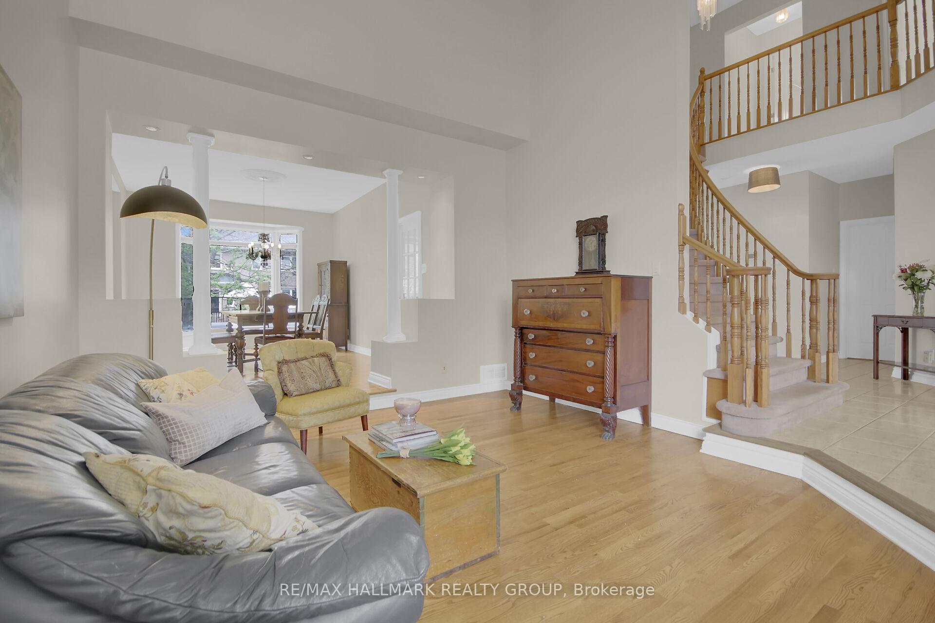 Photo 6 of 138 Shaughnessy Crescent, Ottawa, Kanata - Kanata Lakes/Heritage Hills — HOMEH