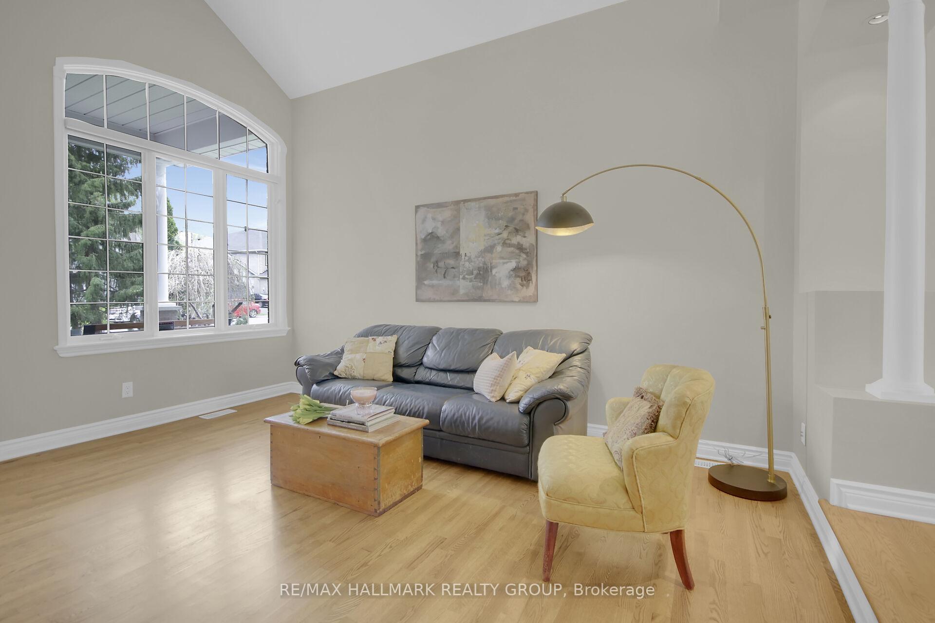 Photo 7 of 138 Shaughnessy Crescent, Ottawa, Kanata - Kanata Lakes/Heritage Hills — HOMEH