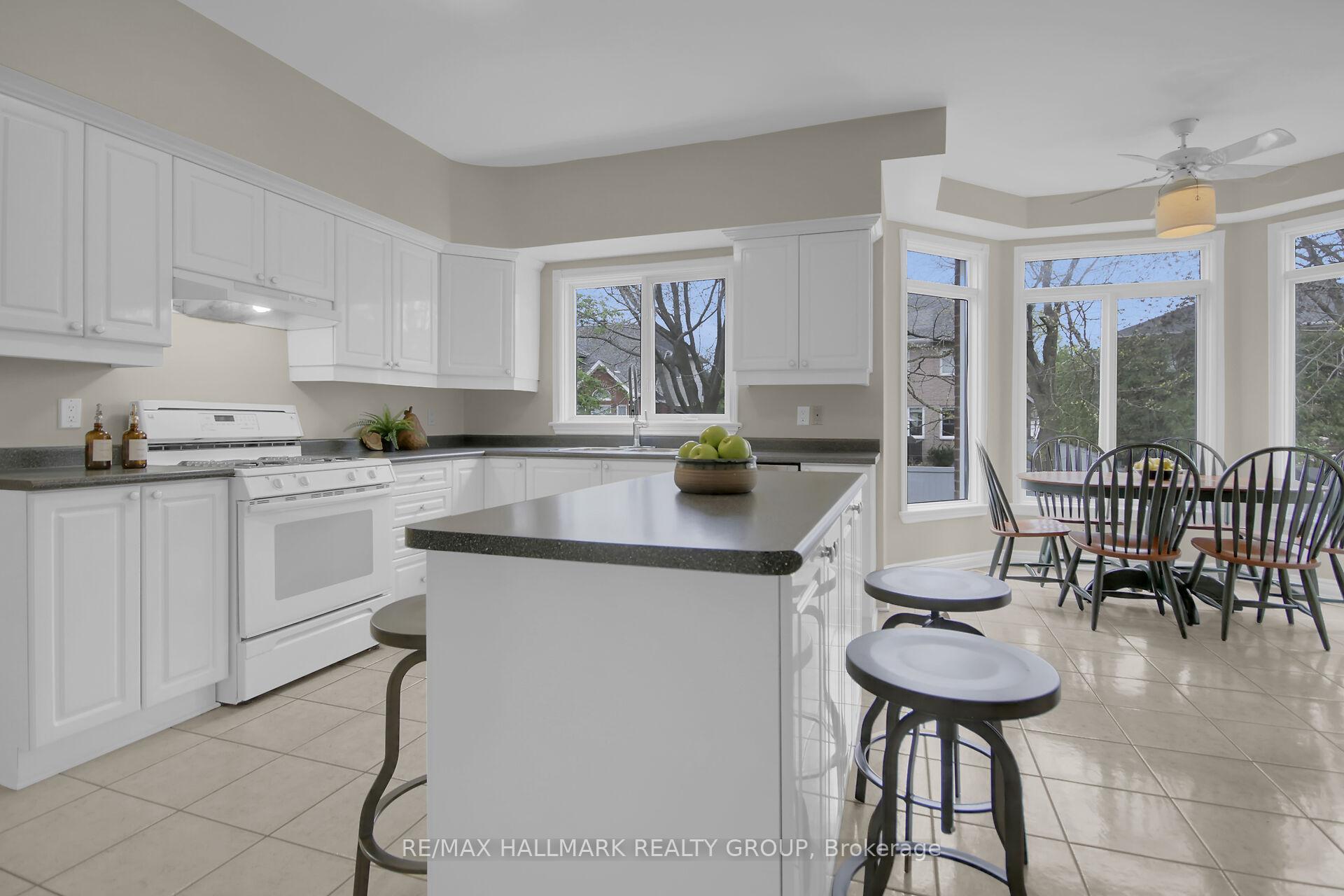 Photo 21 of 138 Shaughnessy Crescent, Ottawa, Kanata - Kanata Lakes/Heritage Hills — HOMEH