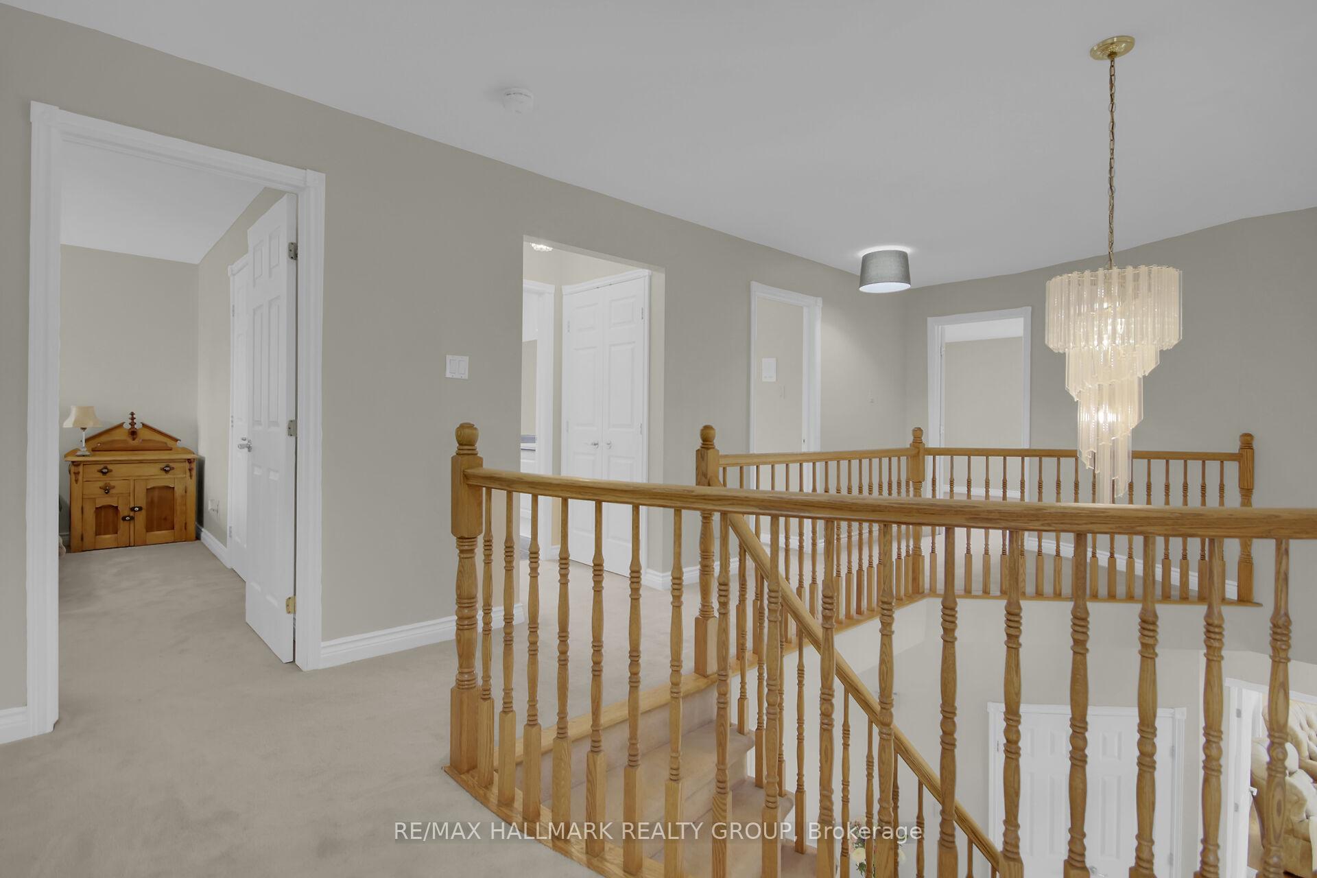 Photo 31 of 138 Shaughnessy Crescent, Ottawa, Kanata - Kanata Lakes/Heritage Hills — HOMEH