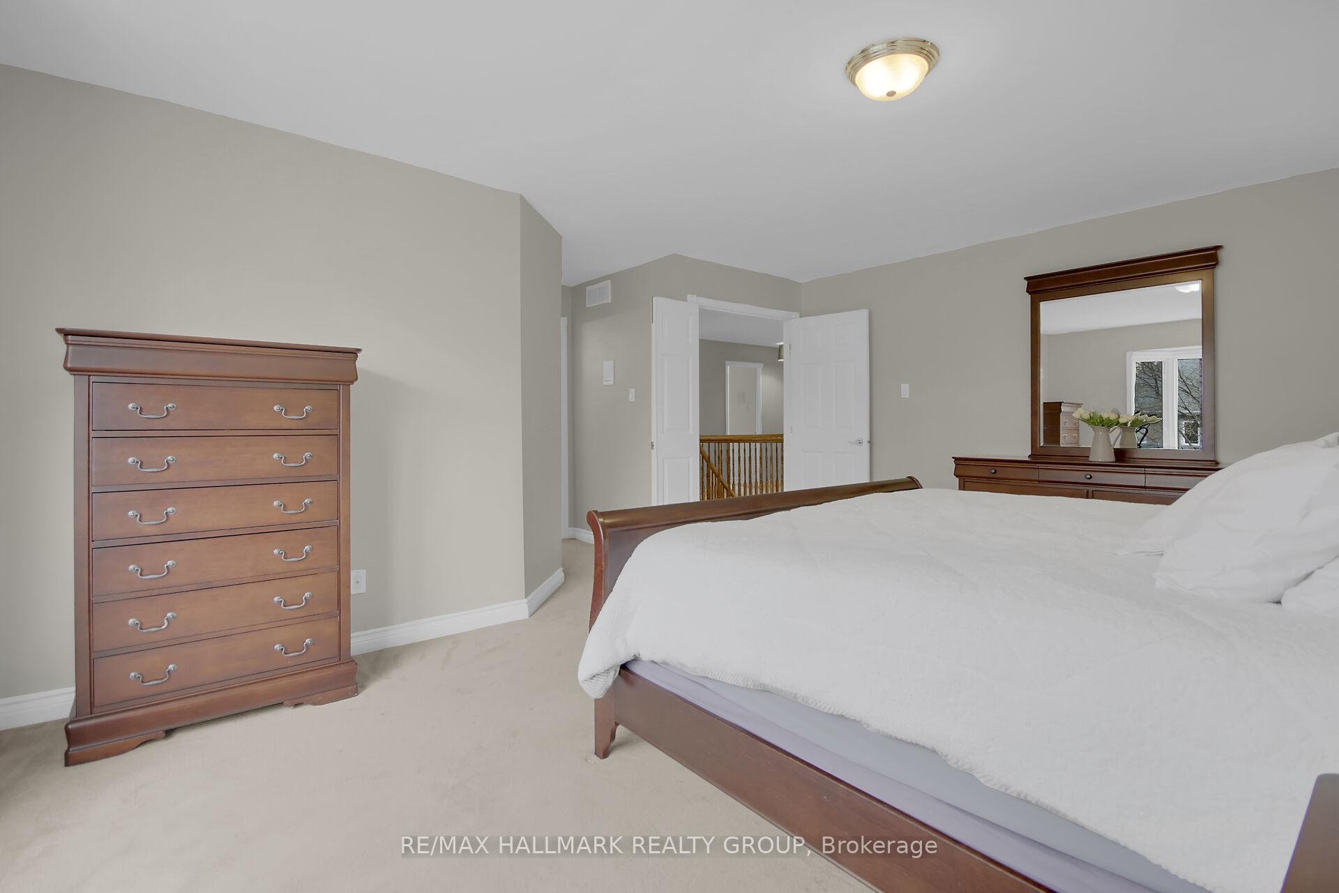 Photo 35 of 138 Shaughnessy Crescent, Ottawa, Kanata - Kanata Lakes/Heritage Hills — HOMEH