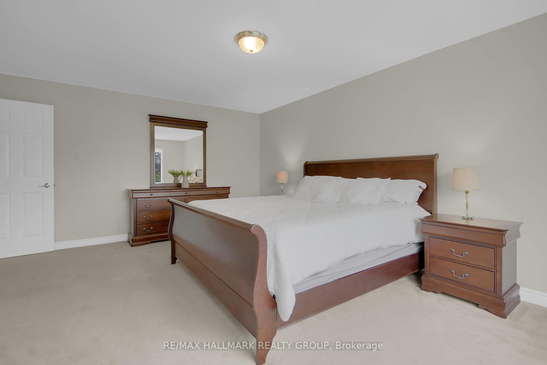Photo 36 of 138 Shaughnessy Crescent, Ottawa, Kanata - Kanata Lakes/Heritage Hills — HOMEH