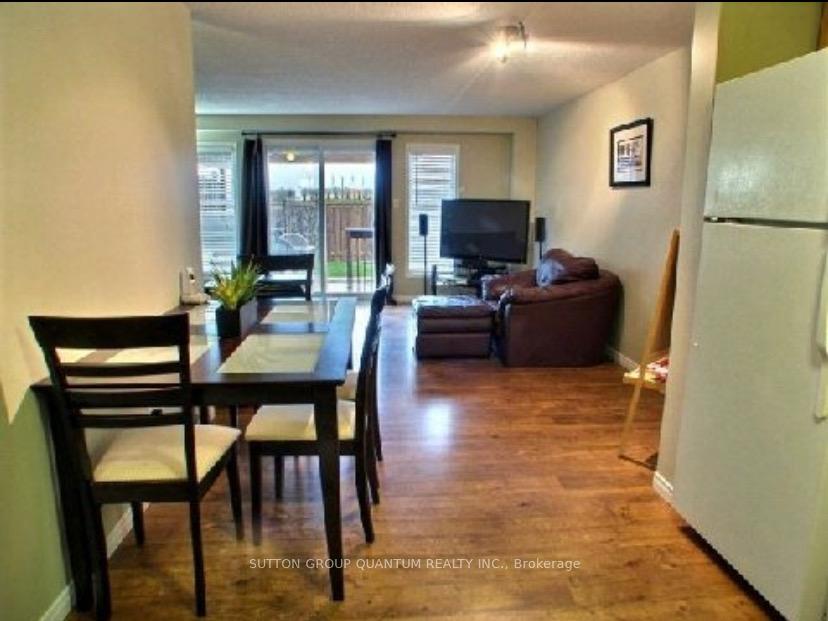 Photo 6 of 17 Corsica Street, Kitchener, Huron Park — HOMEH