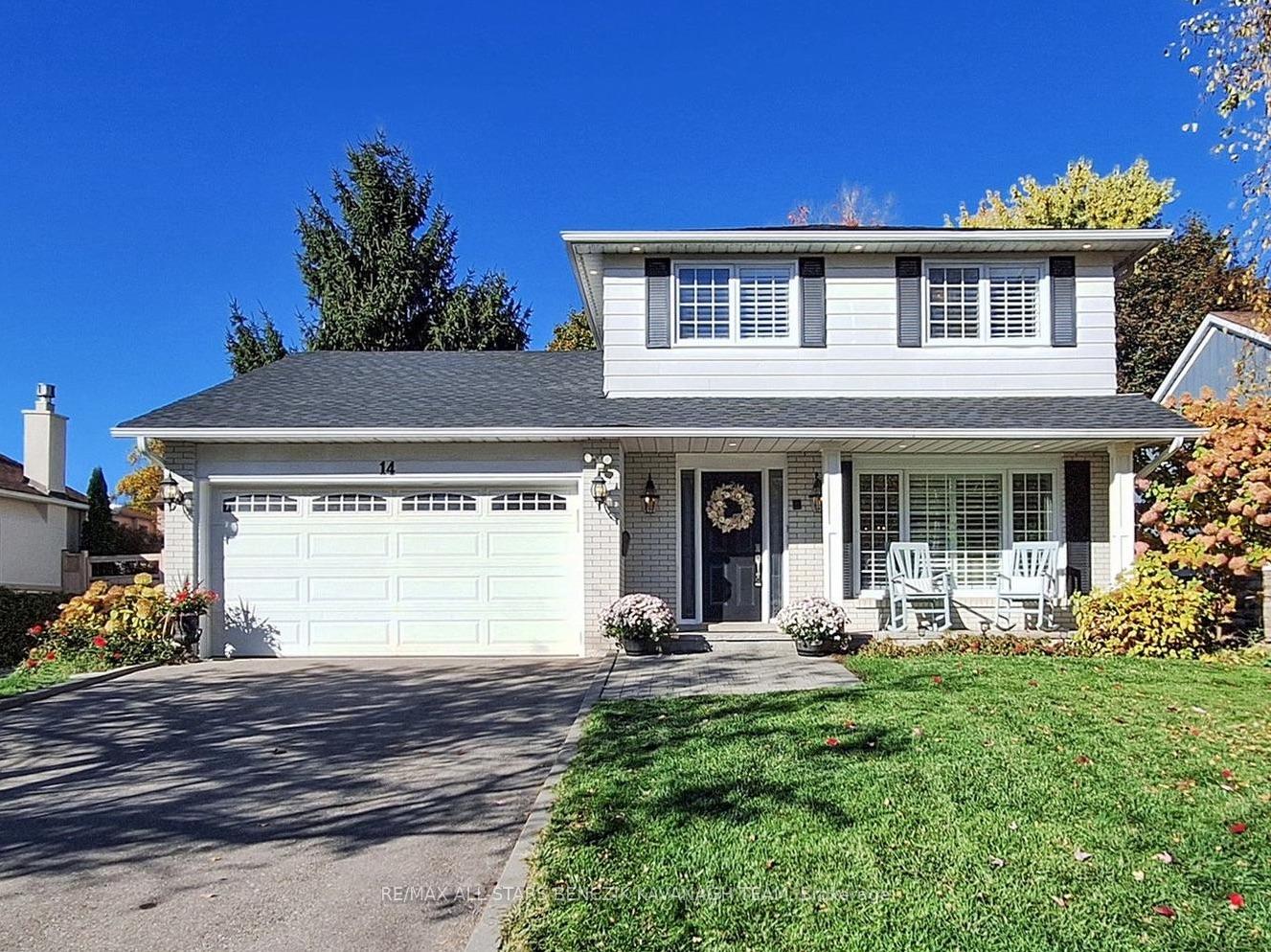 Photo 1 of 14 Hamilton Hall Drive, Markham, Markham Village — HOMEH