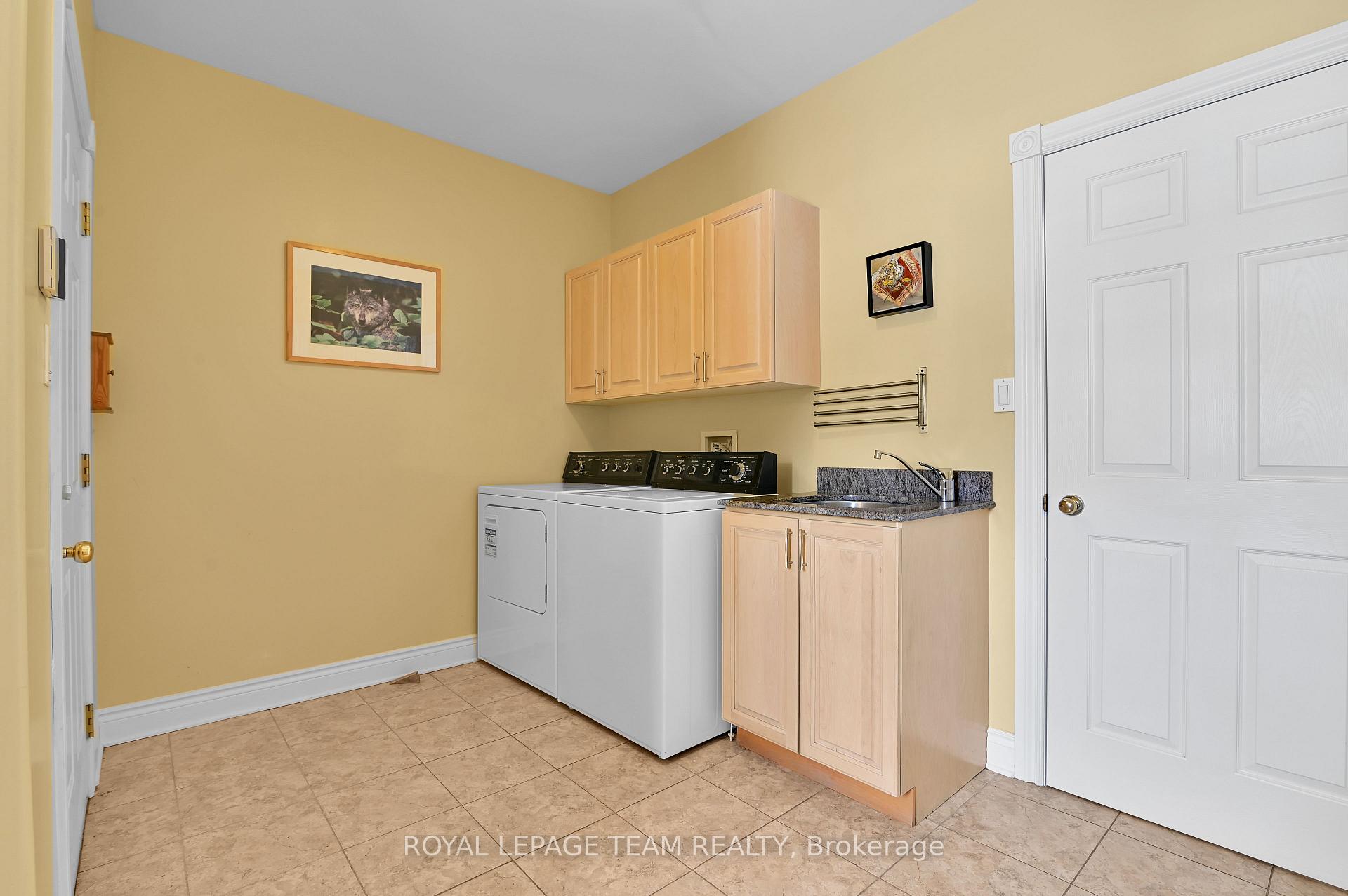 Photo 21 of 5618 Carrison Drive, Ottawa, Manotick Village & Manotick Estates — HOMEH