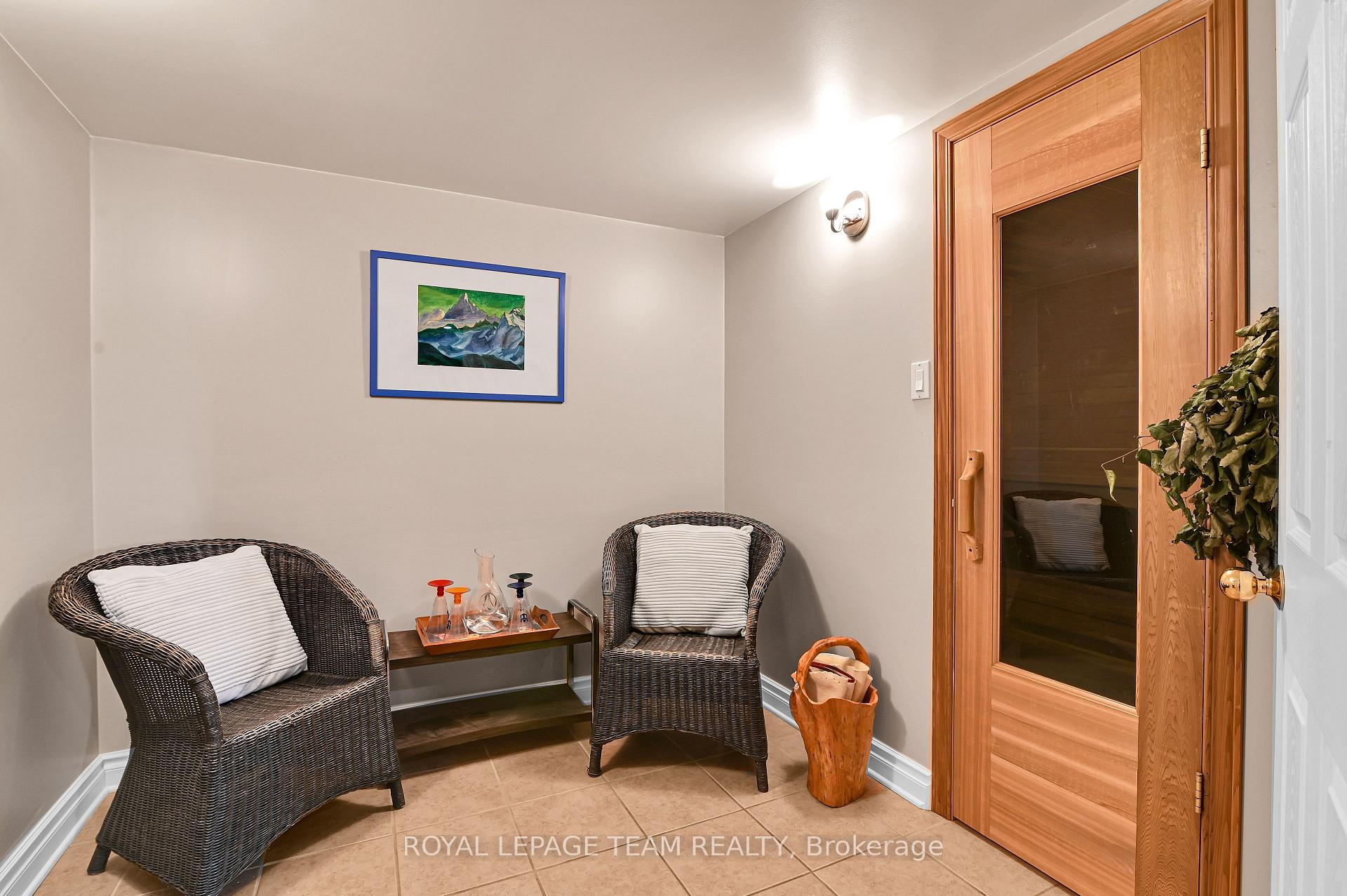 Photo 33 of 5618 Carrison Drive, Ottawa, Manotick Village & Manotick Estates — HOMEH