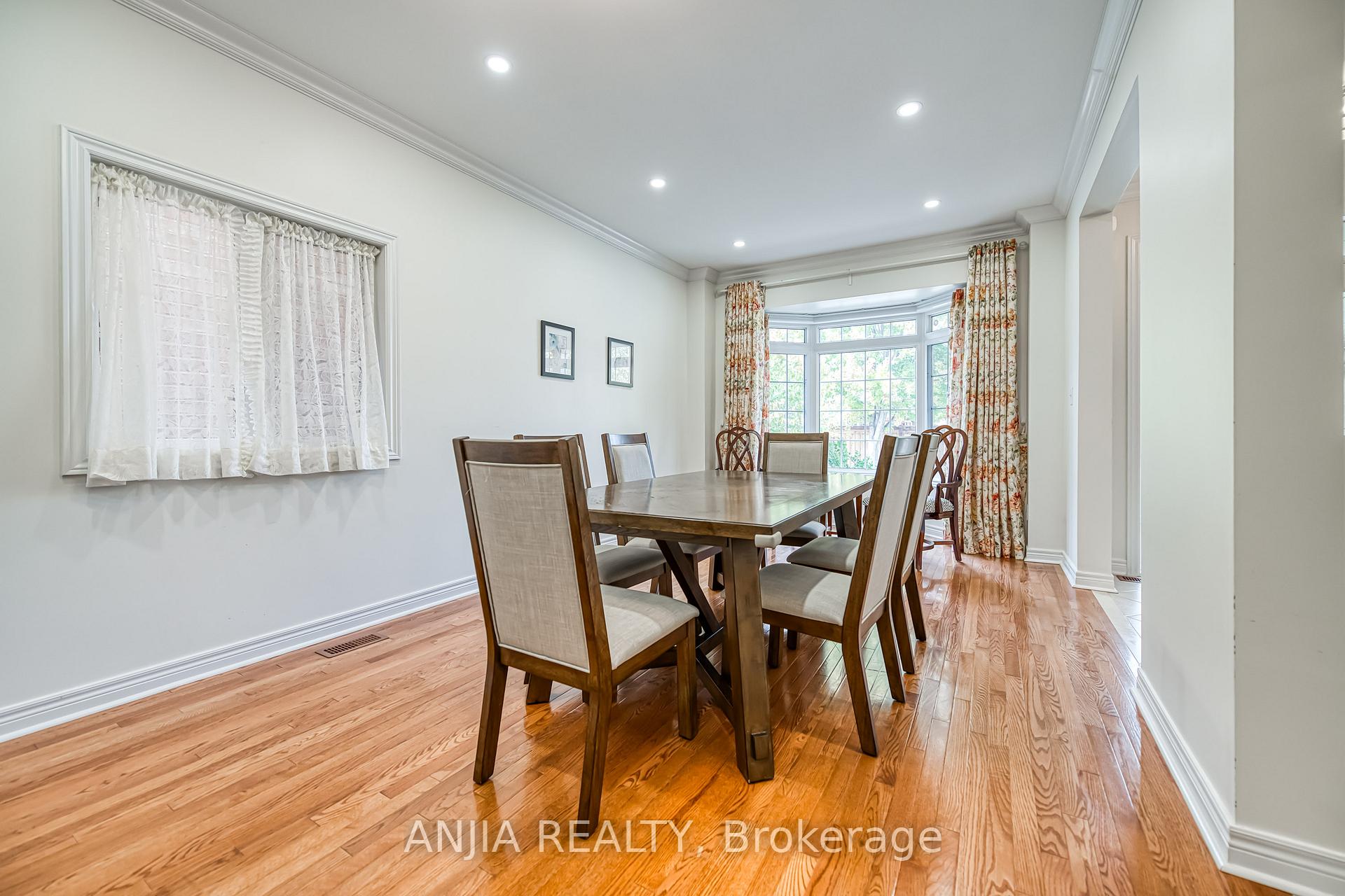 Photo 7 of 103 Shady Oaks Avenue, Markham, Cornell — HOMEH