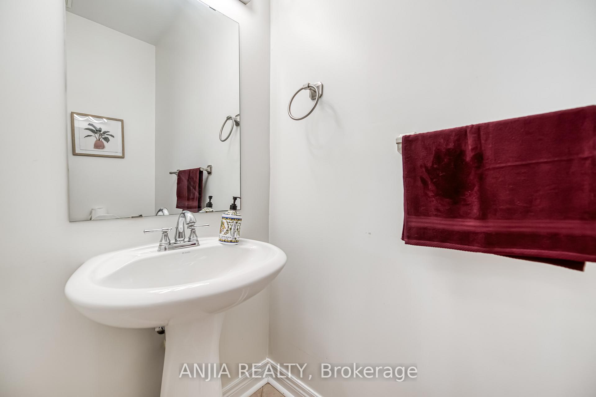 Photo 9 of 103 Shady Oaks Avenue, Markham, Cornell — HOMEH