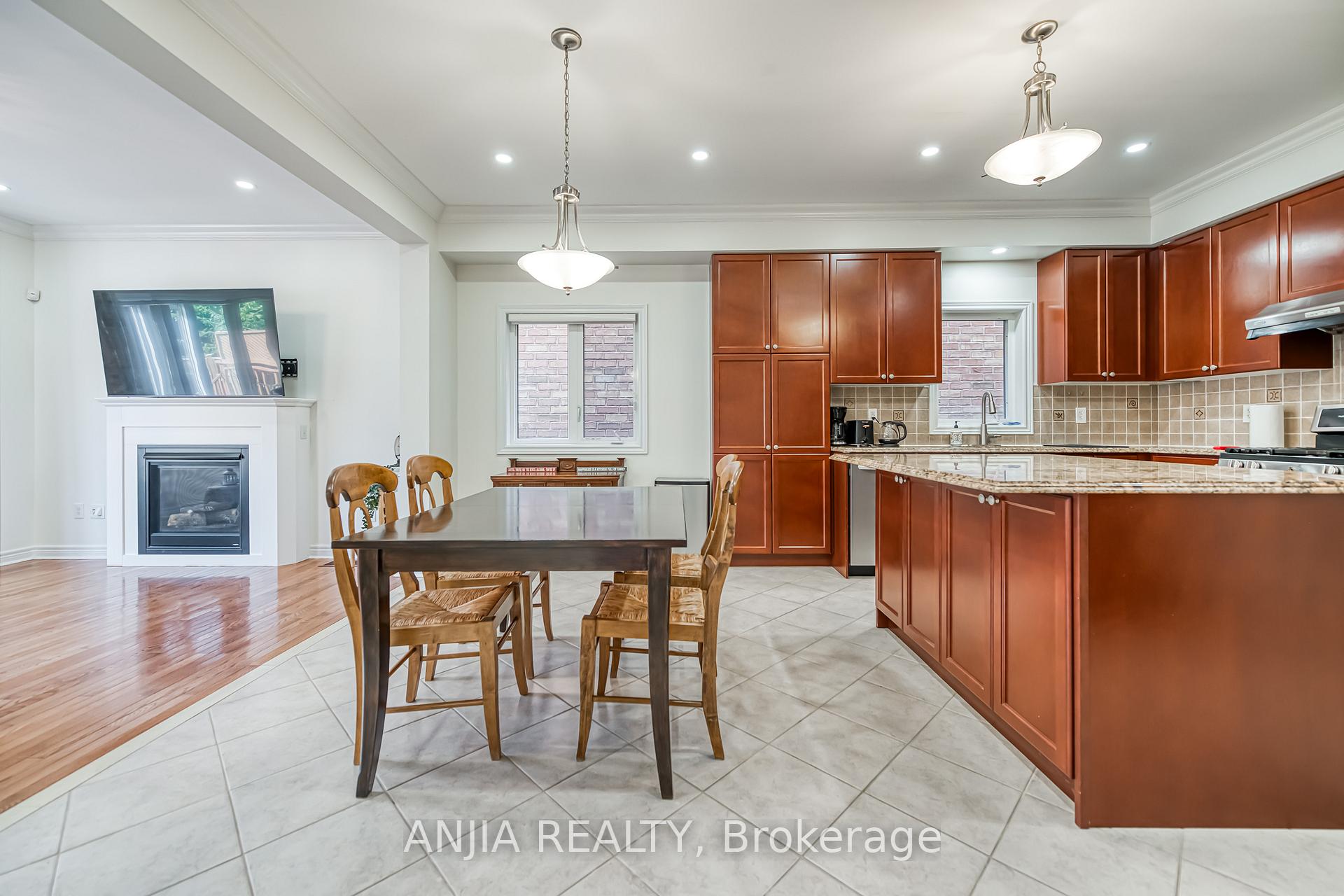 Photo 13 of 103 Shady Oaks Avenue, Markham, Cornell — HOMEH