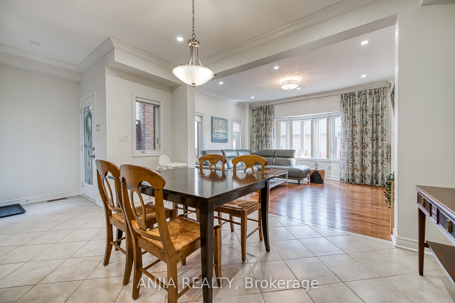 Photo 17 of 103 Shady Oaks Avenue, Markham, Cornell — HOMEH