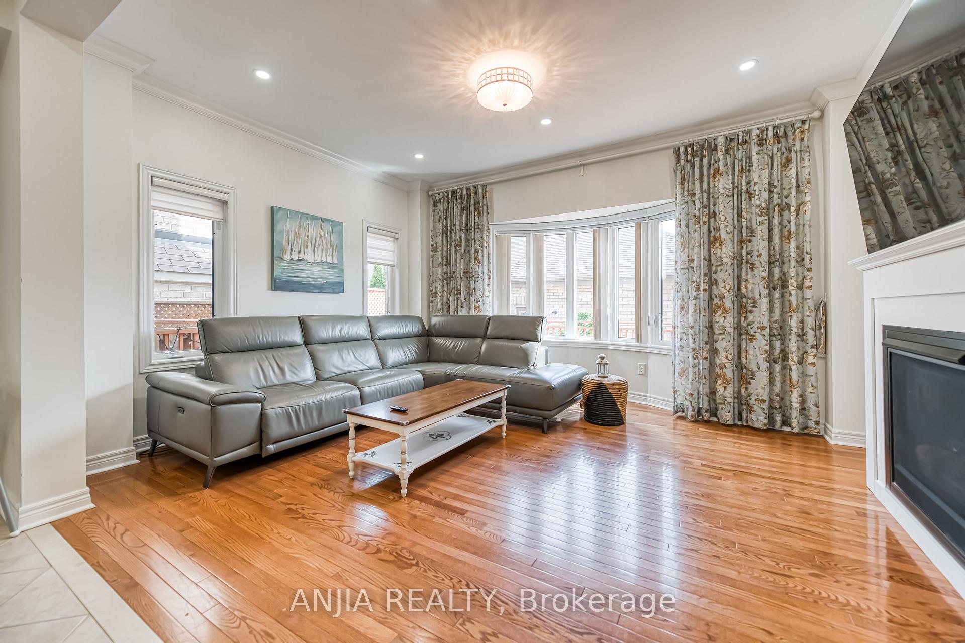 Photo 18 of 103 Shady Oaks Avenue, Markham, Cornell — HOMEH