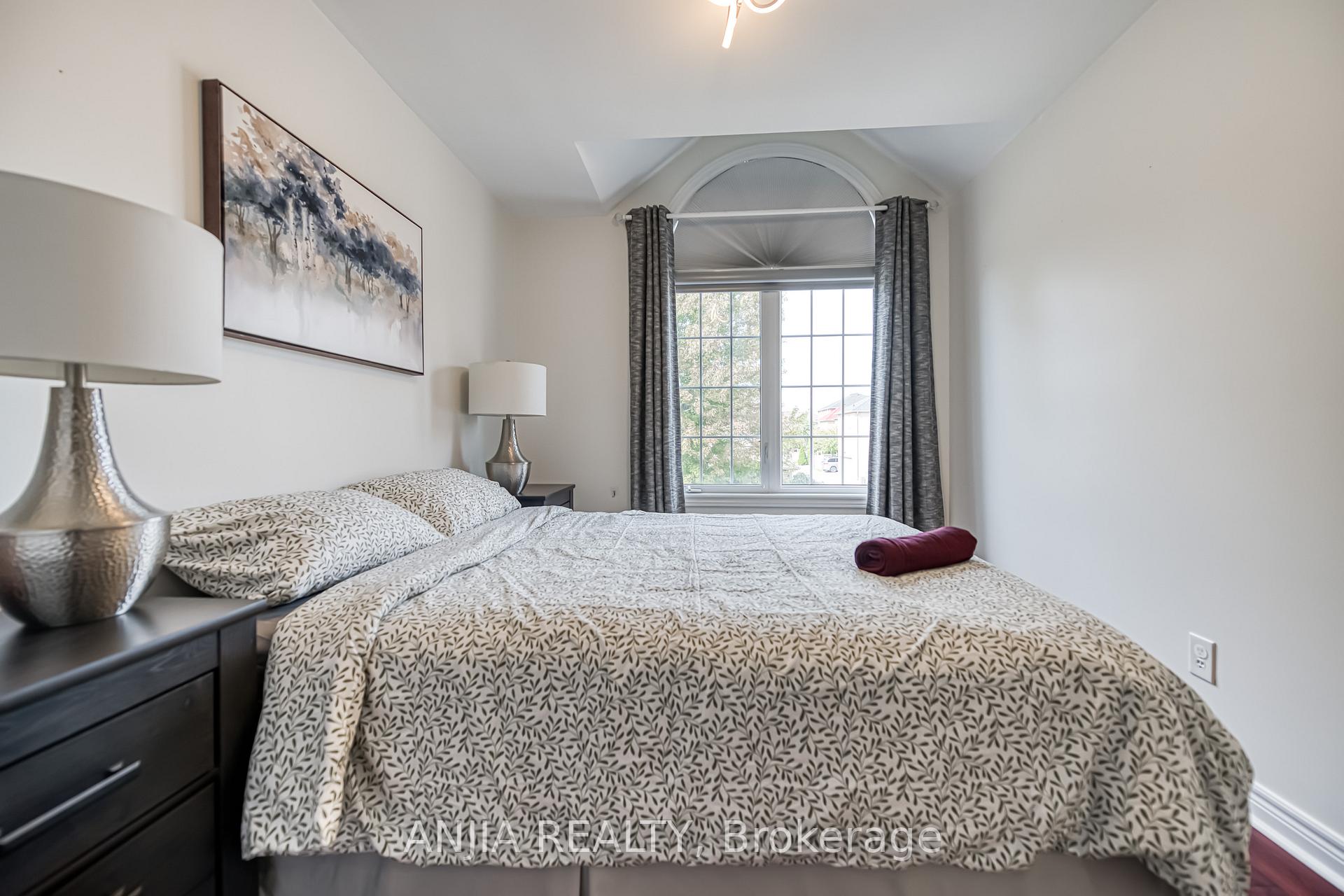 Photo 25 of 103 Shady Oaks Avenue, Markham, Cornell — HOMEH