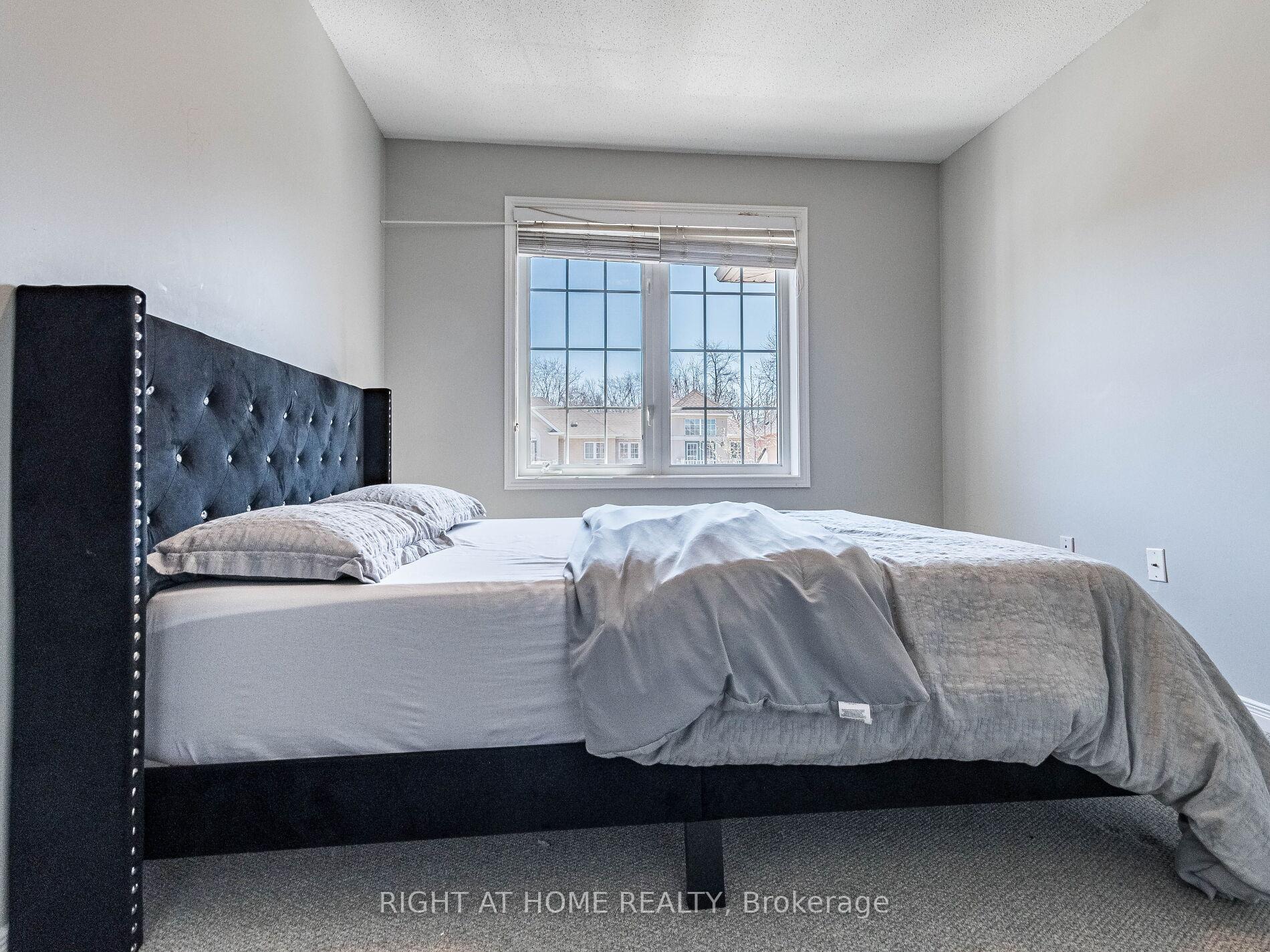Photo 29 of 23 Glendarling Crescent, Hamilton, Stoney Creek — HOMEH