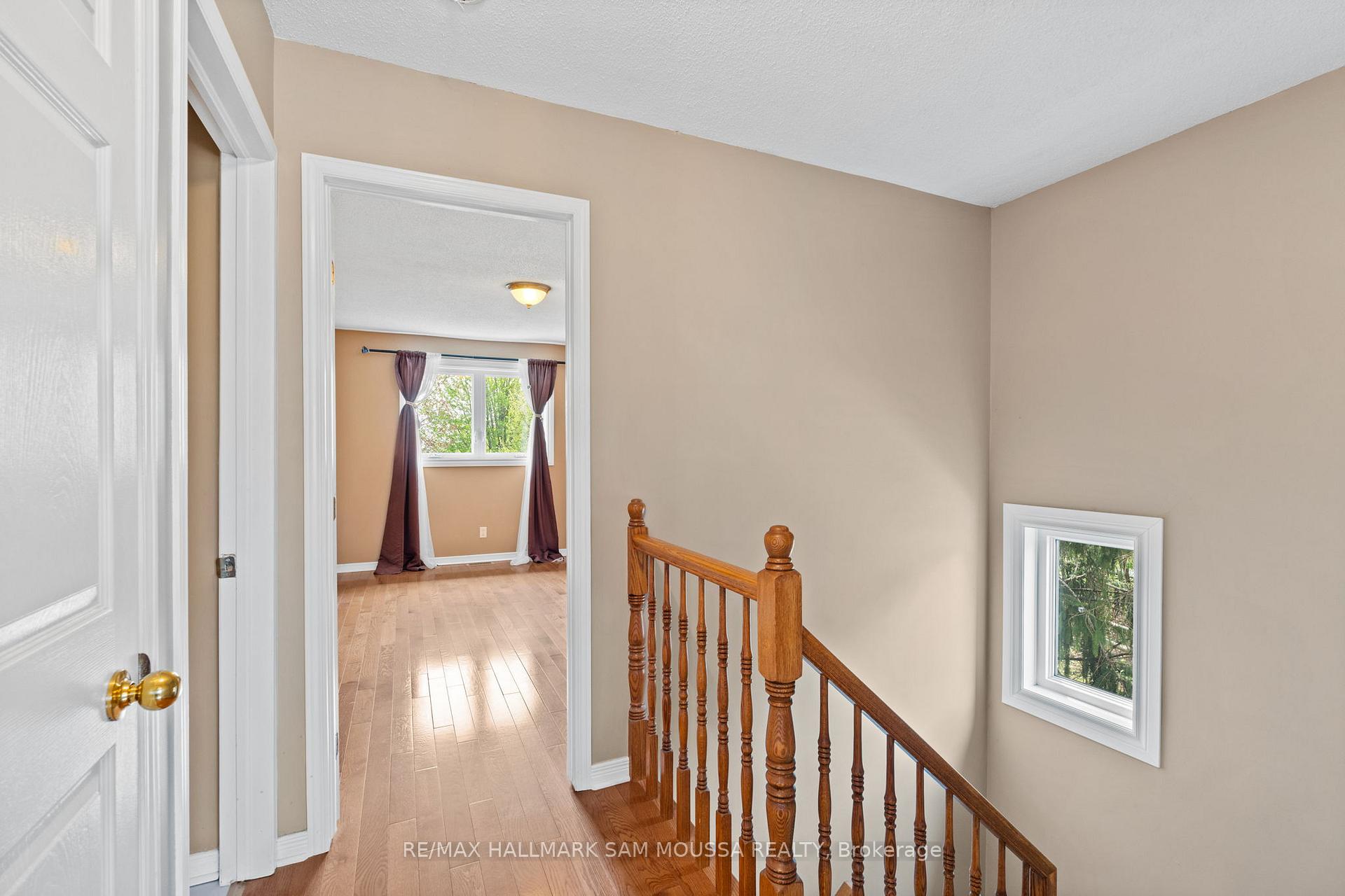 Photo 20 of 11 Highmont Court, Ottawa, Kanata - Kanata Lakes/Heritage Hills — HOMEH
