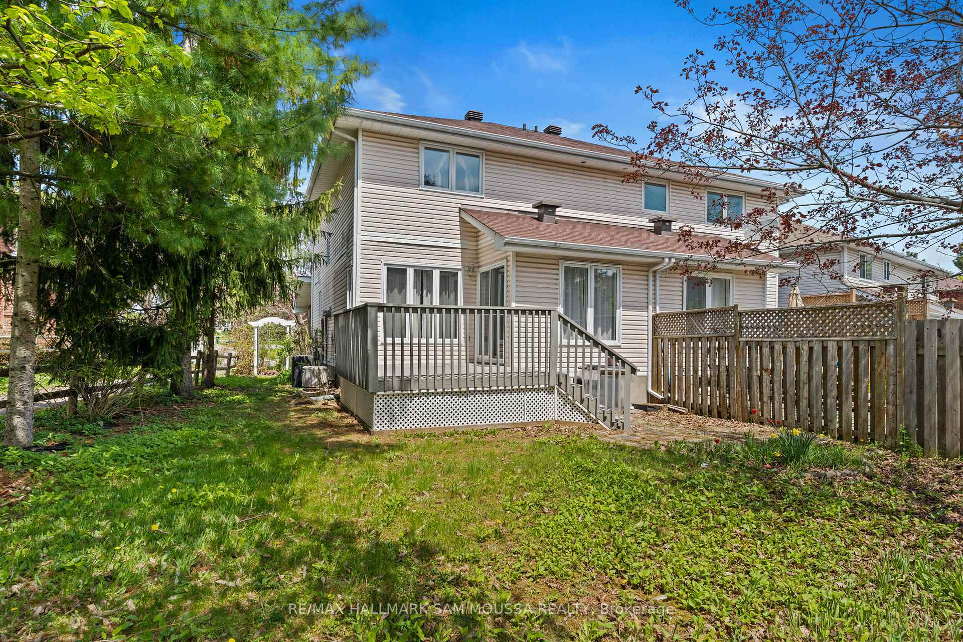 Photo 36 of 11 Highmont Court, Ottawa, Kanata - Kanata Lakes/Heritage Hills — HOMEH