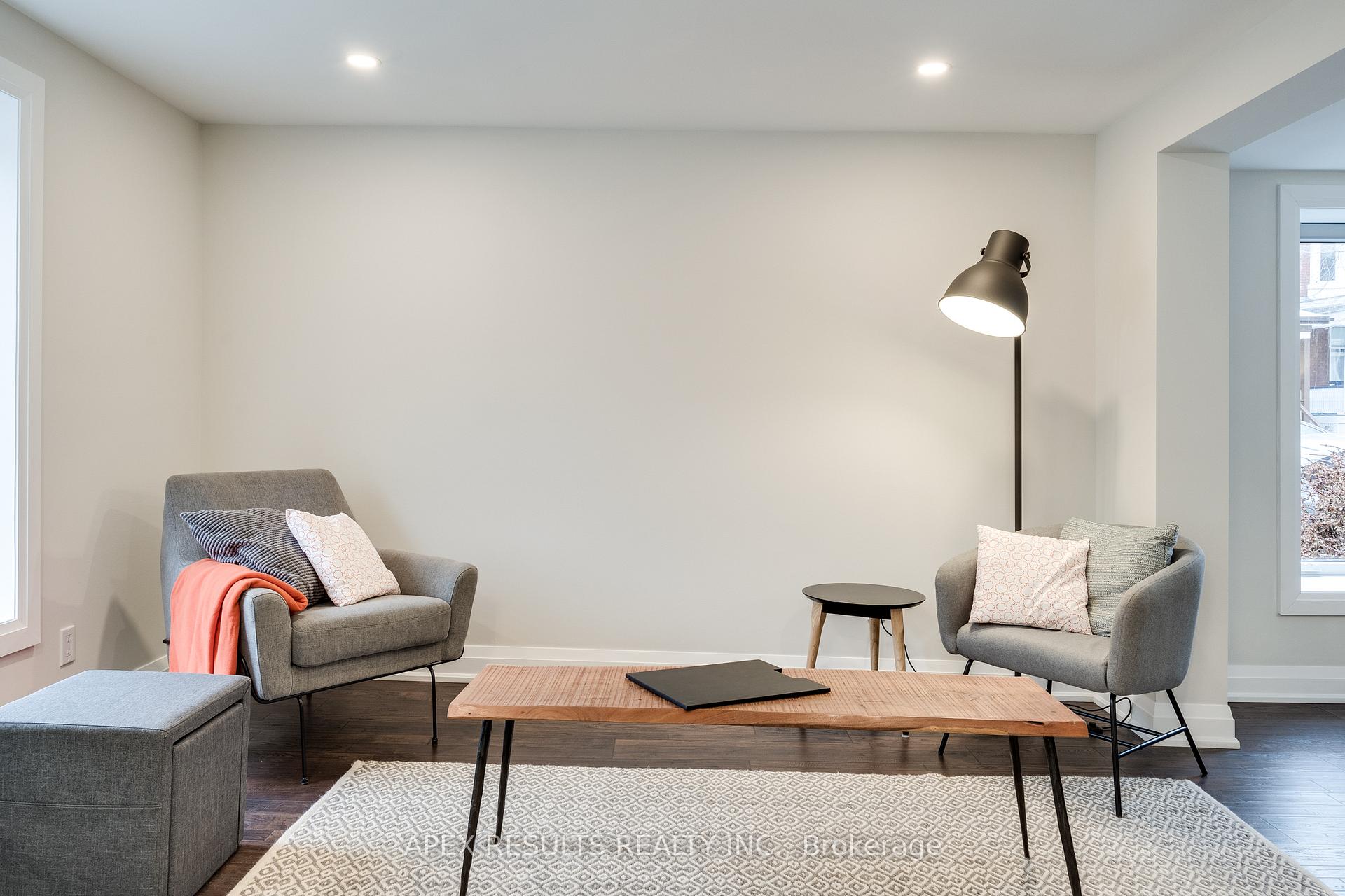 Photo 6 of 58 Spring Street, Hamilton, Corktown — HOMEH