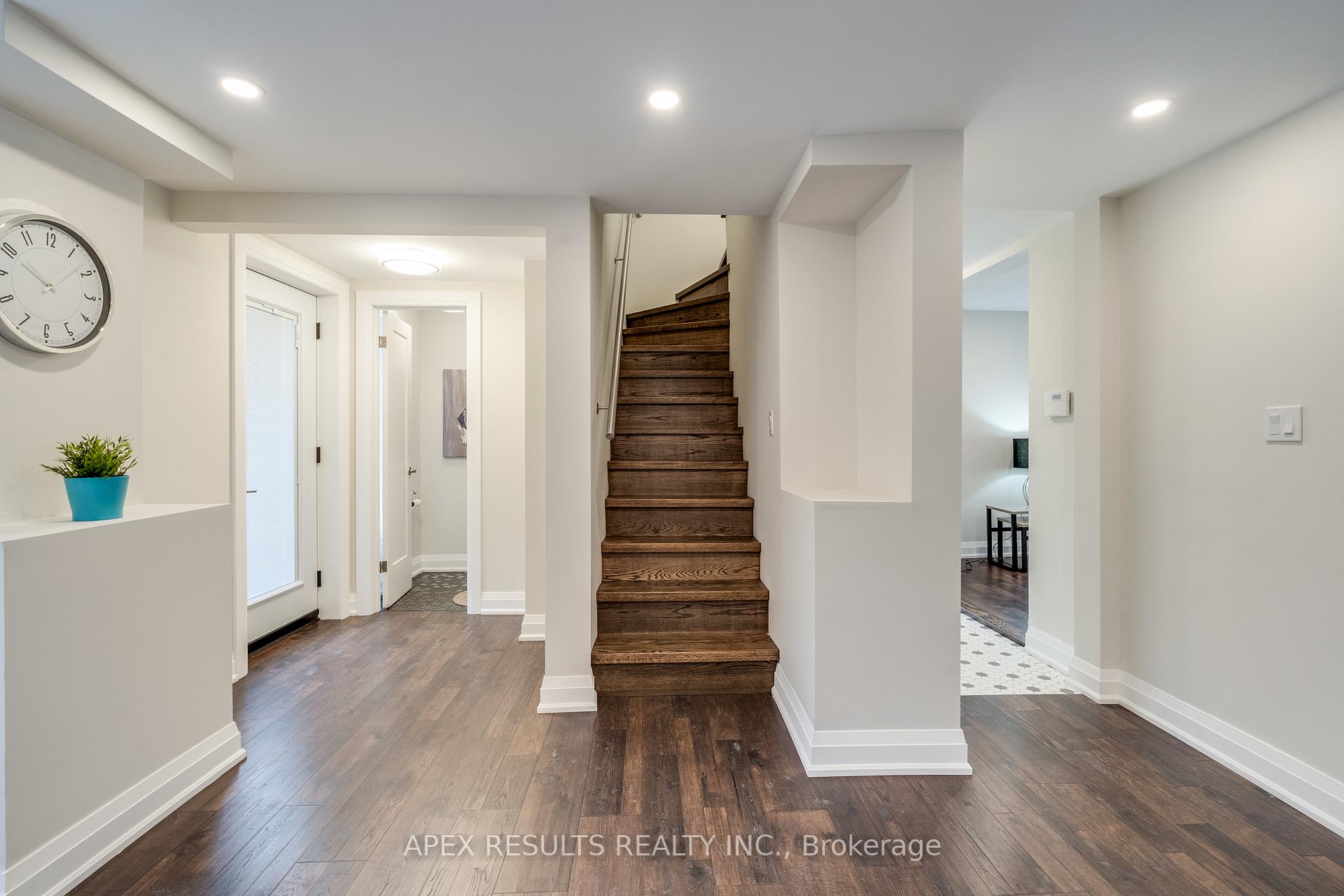 Photo 13 of 58 Spring Street, Hamilton, Corktown — HOMEH