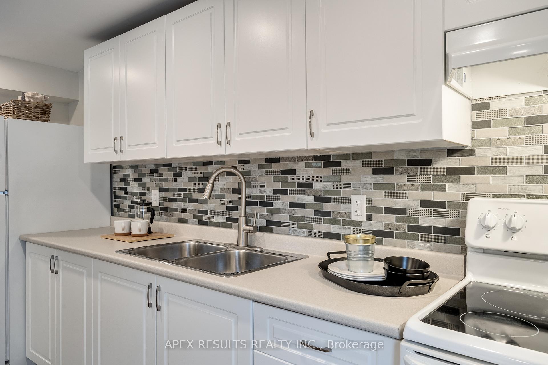 Photo 16 of 58 Spring Street, Hamilton, Corktown — HOMEH