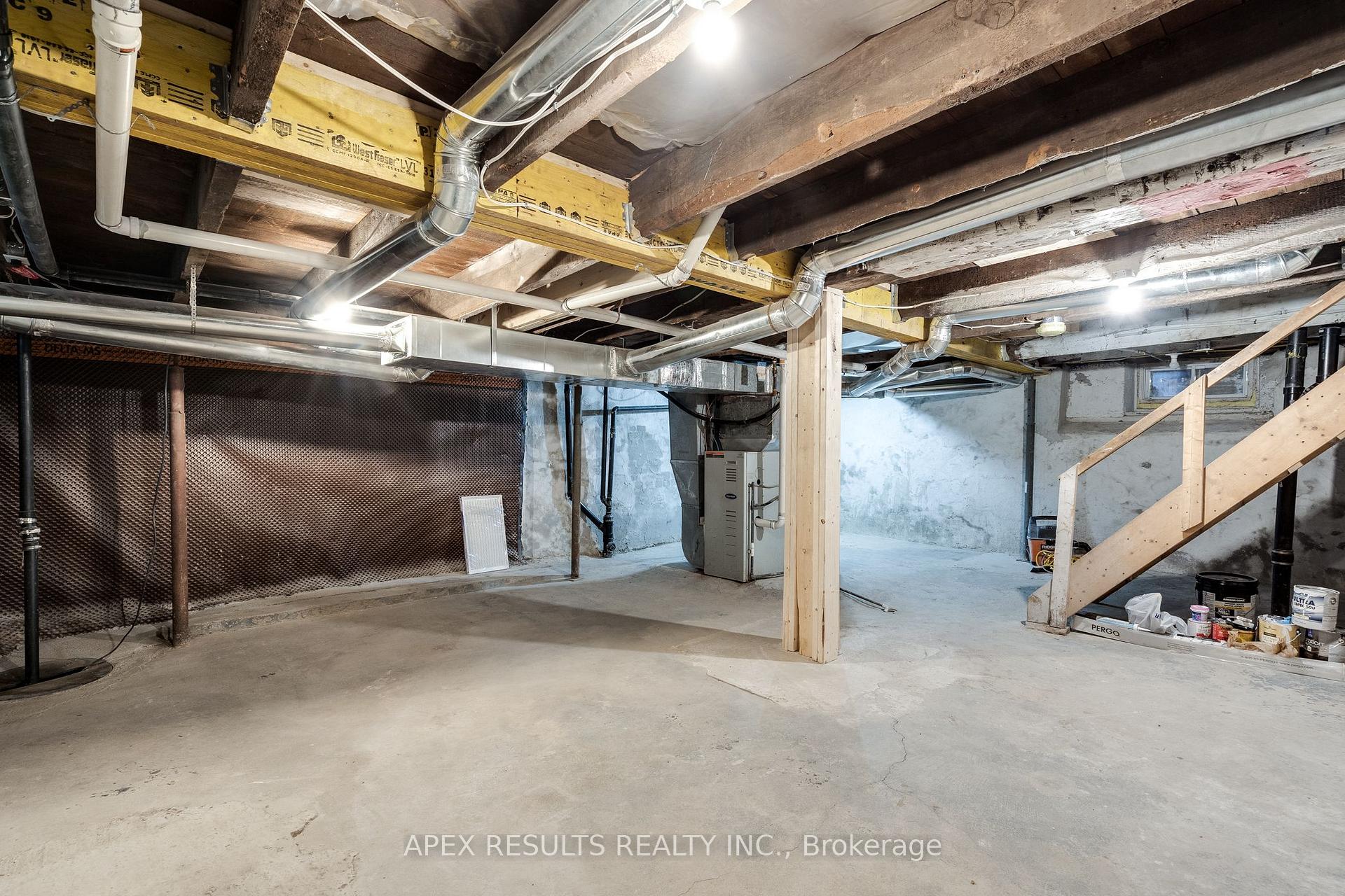 Photo 32 of 58 Spring Street, Hamilton, Corktown — HOMEH