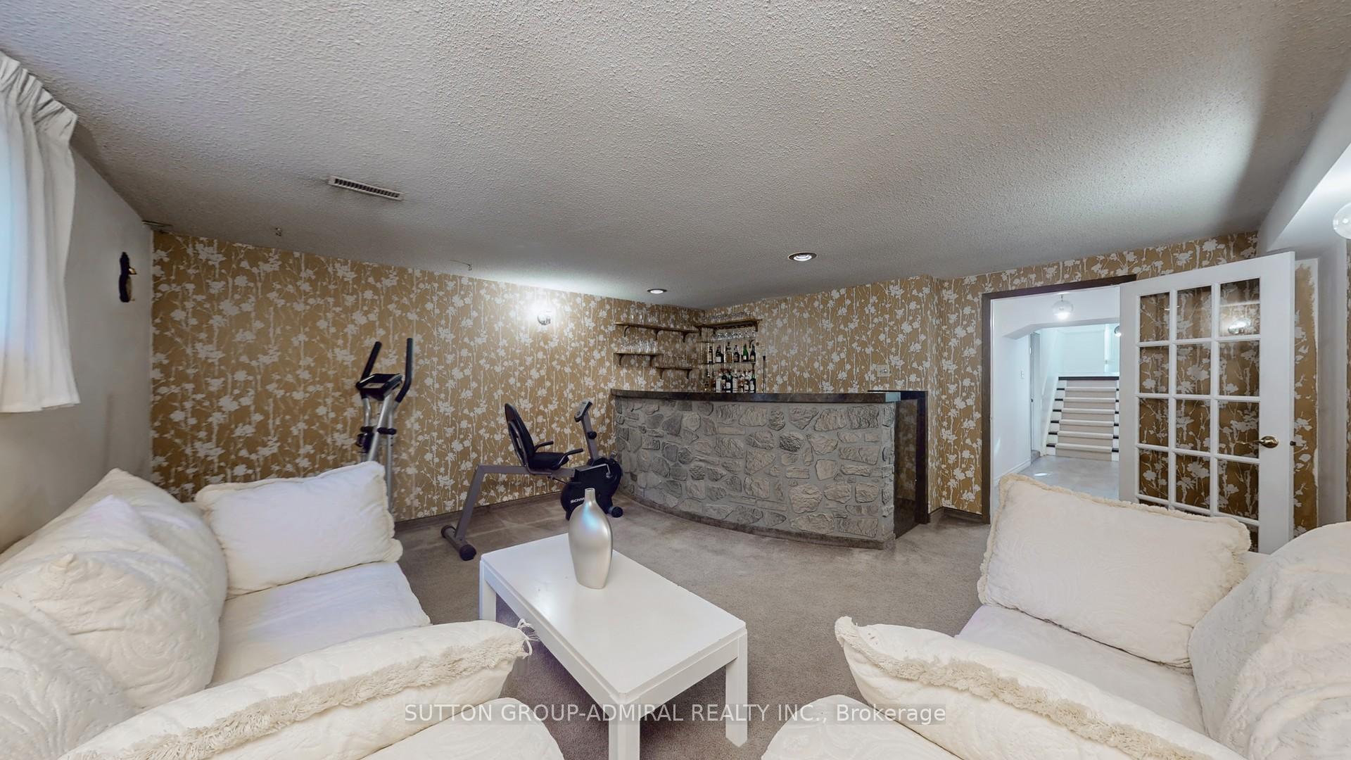 Photo 34 of 62 Shieldmark Crescent, Markham, Royal Orchard — HOMEH
