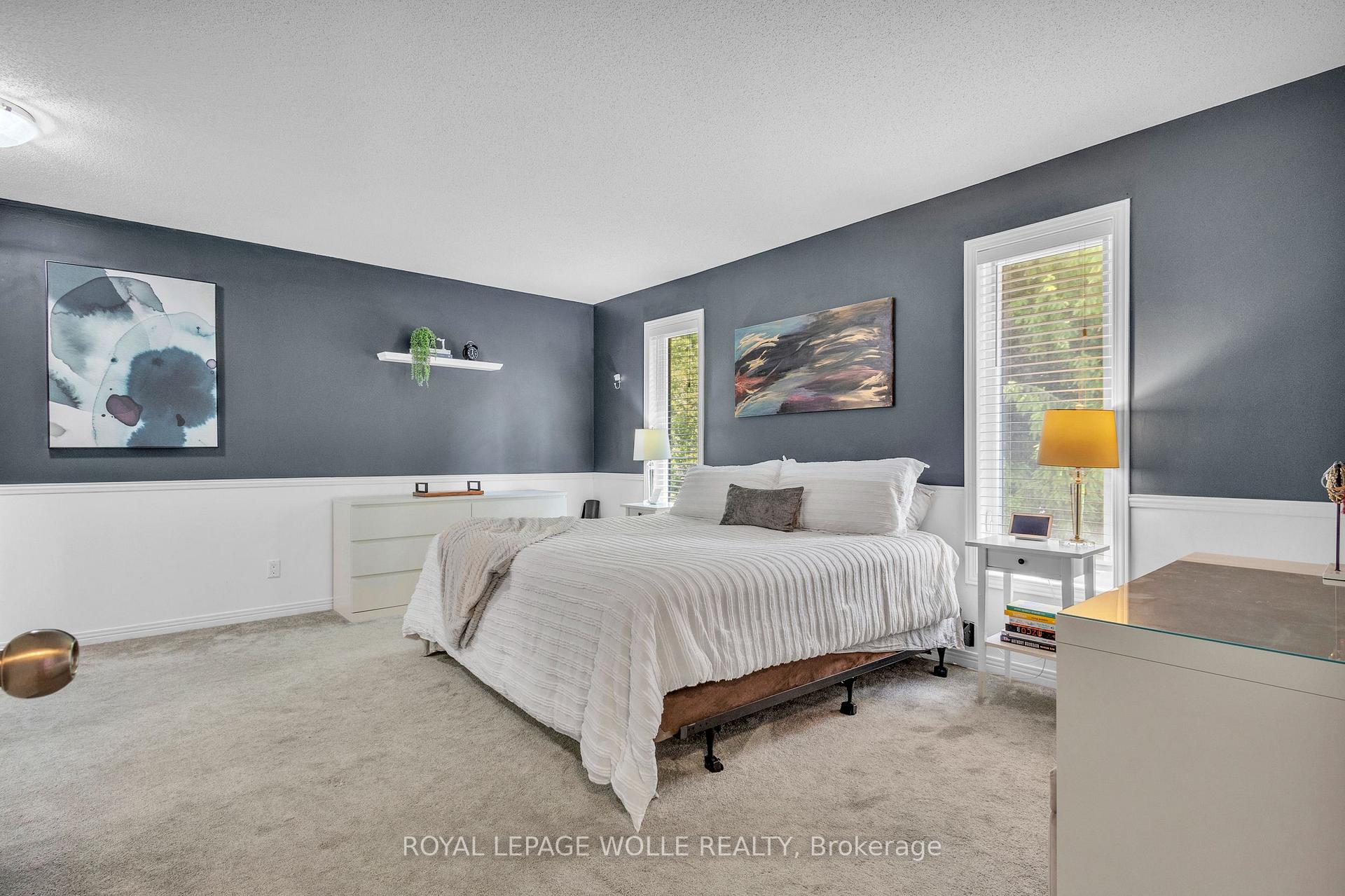 Photo 31 of 34 Daimler Drive, Kitchener — HOMEH