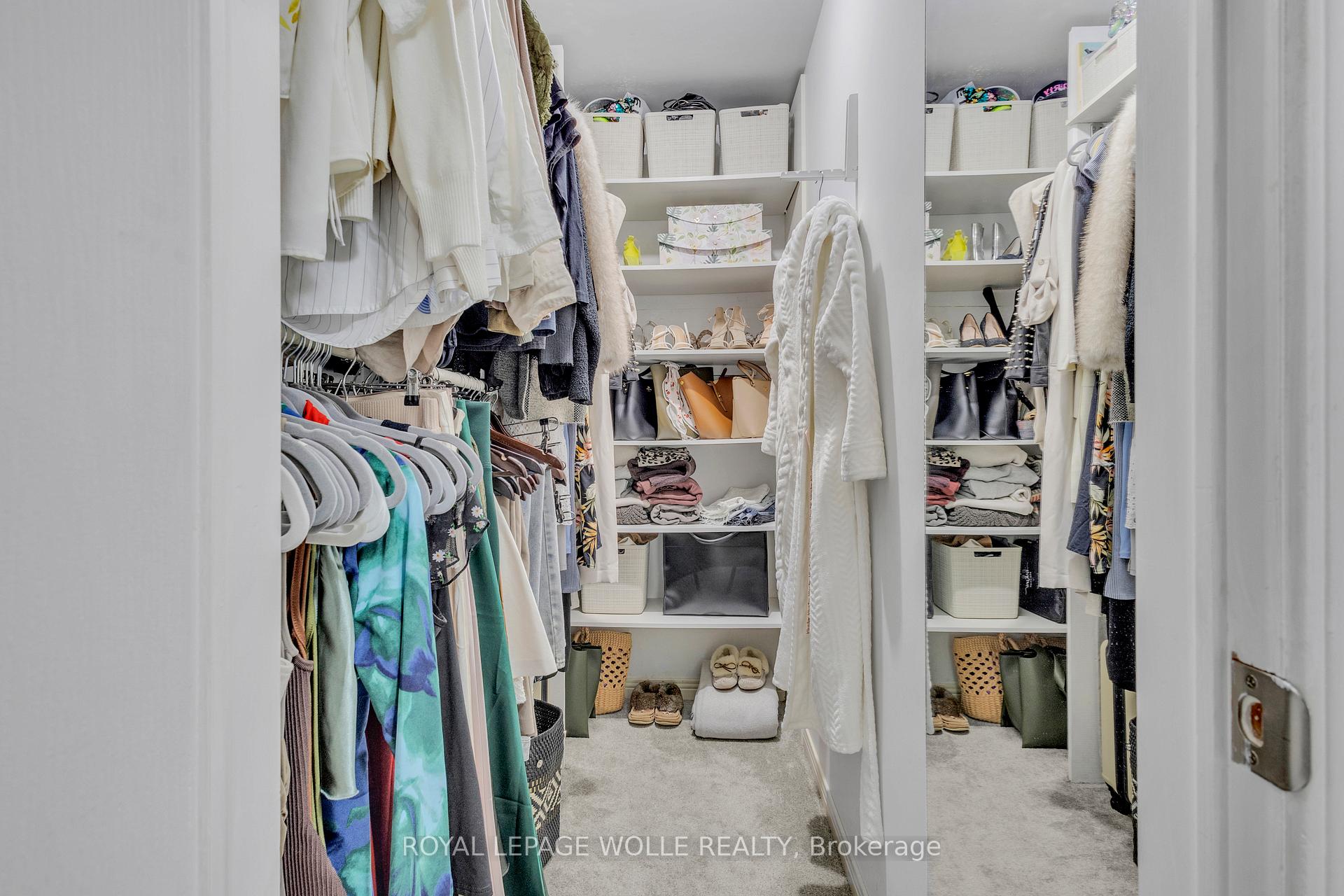 Photo 34 of 34 Daimler Drive, Kitchener — HOMEH