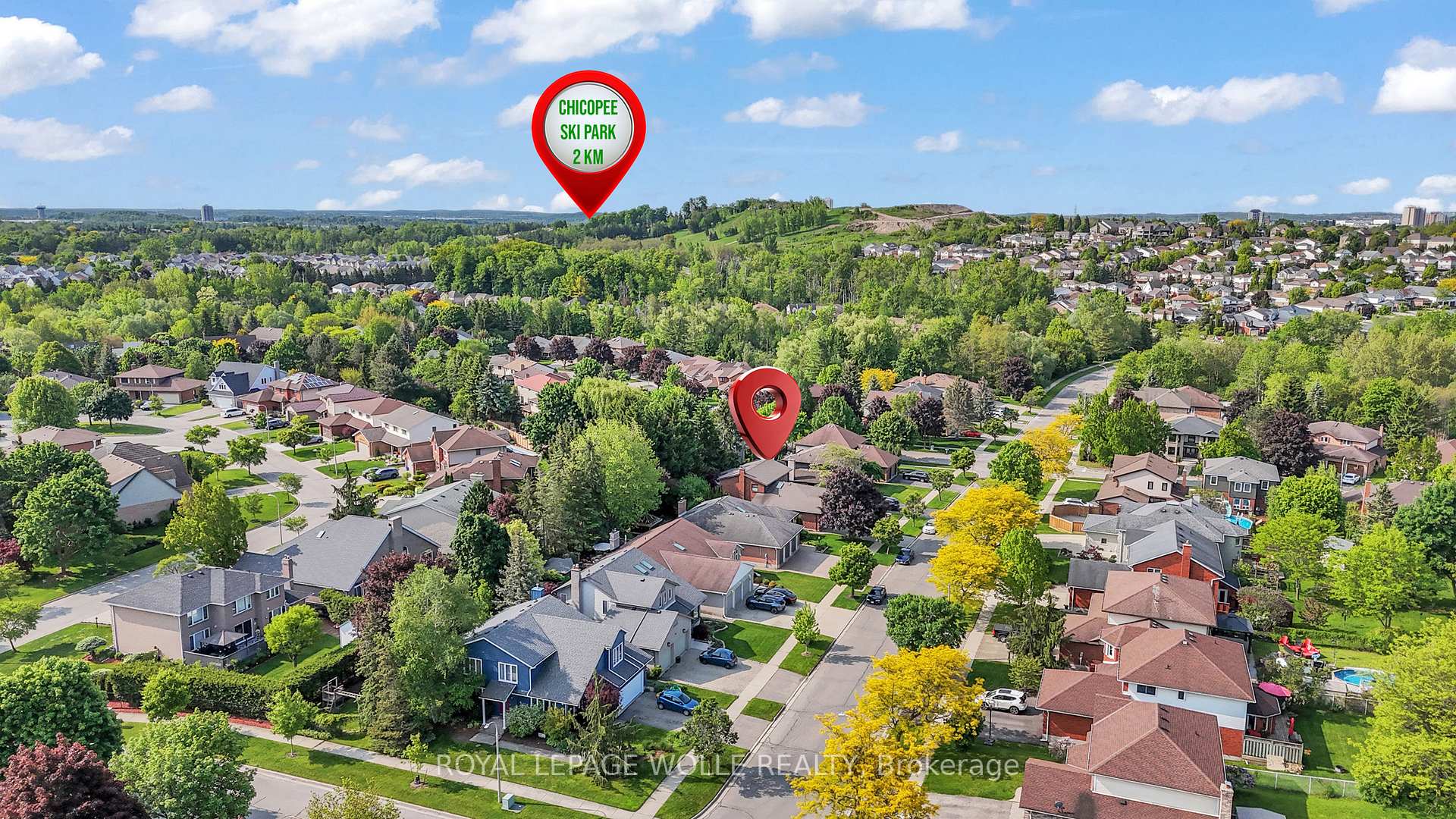 Photo 47 of 34 Daimler Drive, Kitchener — HOMEH