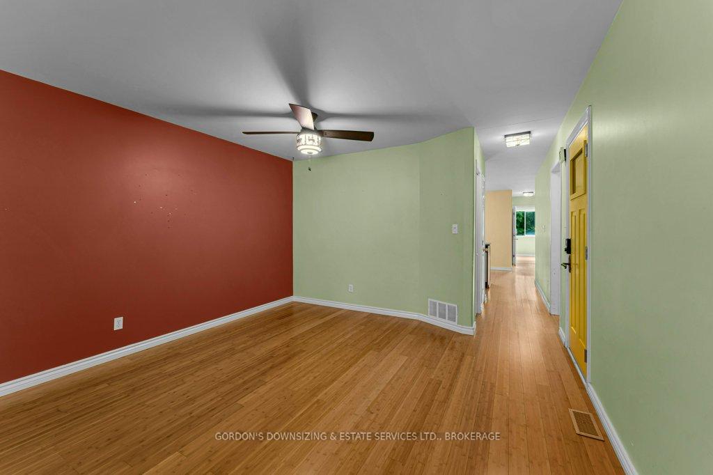 Photo 7 of 464 Freeman Crescent, Kingston, Kingston East (Incl Barret Crt) — HOMEH