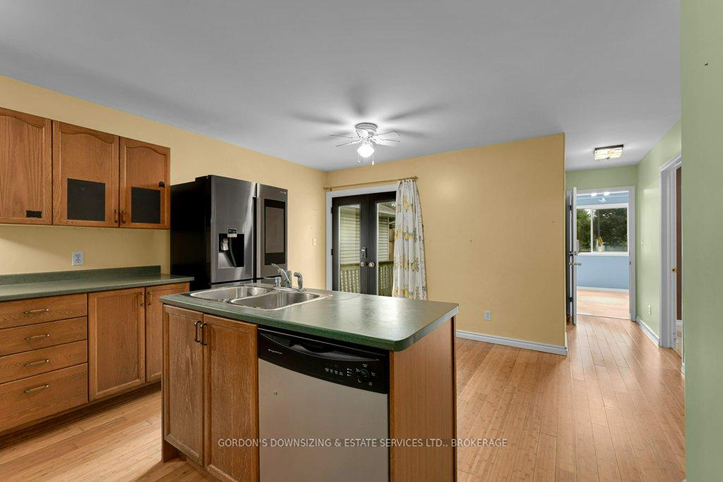 Photo 9 of 464 Freeman Crescent, Kingston, Kingston East (Incl Barret Crt) — HOMEH