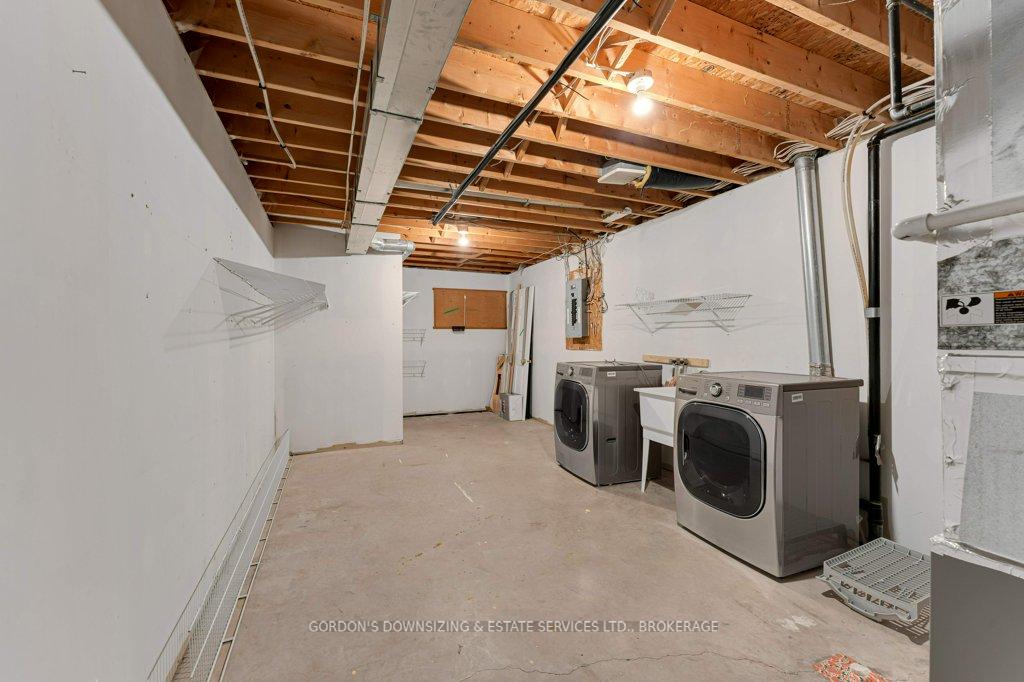 Photo 36 of 464 Freeman Crescent, Kingston, Kingston East (Incl Barret Crt) — HOMEH