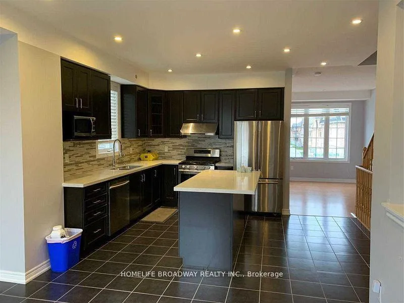 Photo 5 of 5 Toulouse Court, Markham, Cornell — HOMEH