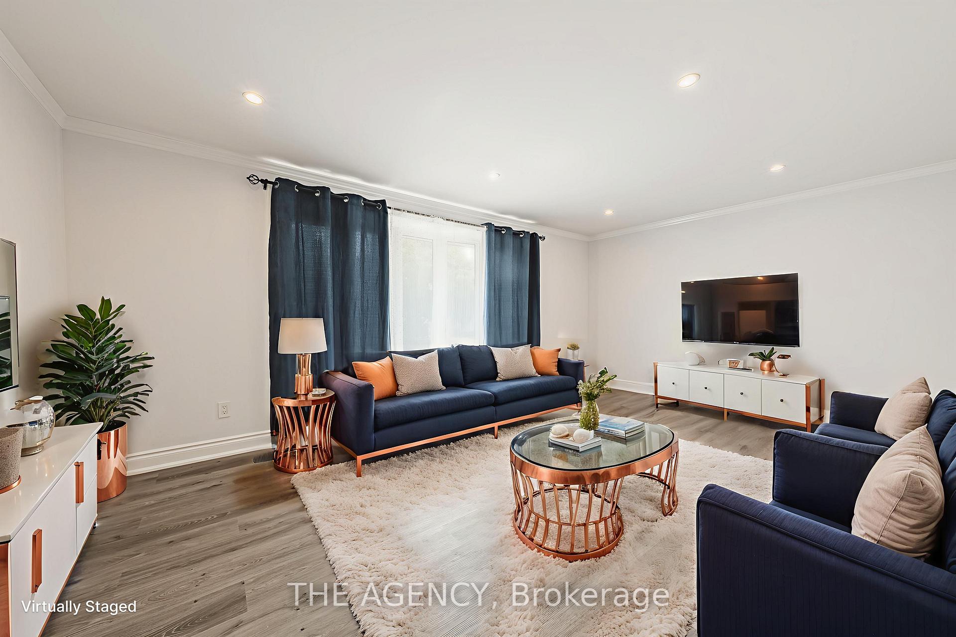 Photo 2 of 137 Pepperwood Crescent, Kitchener — HOMEH