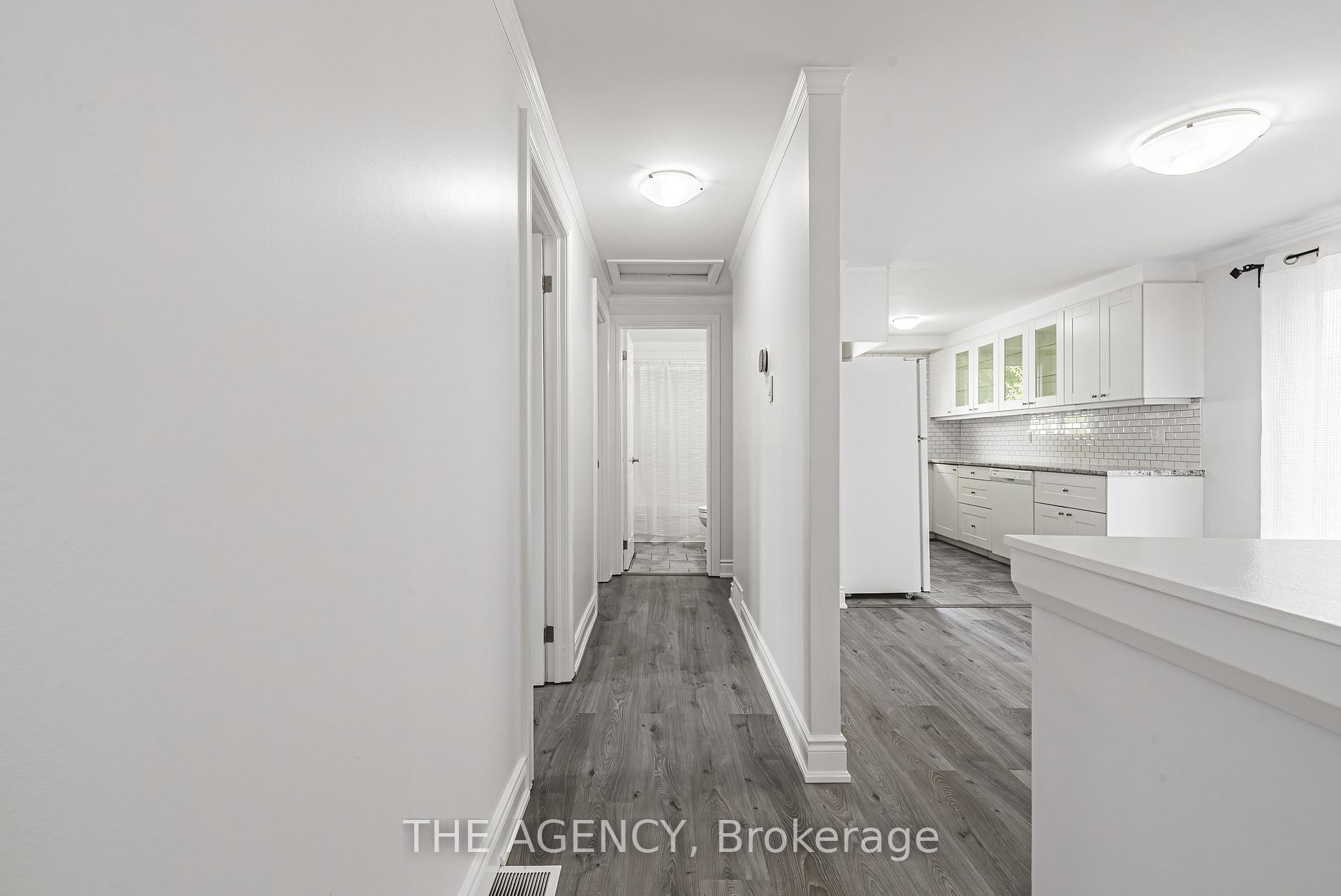Photo 6 of 137 Pepperwood Crescent, Kitchener — HOMEH