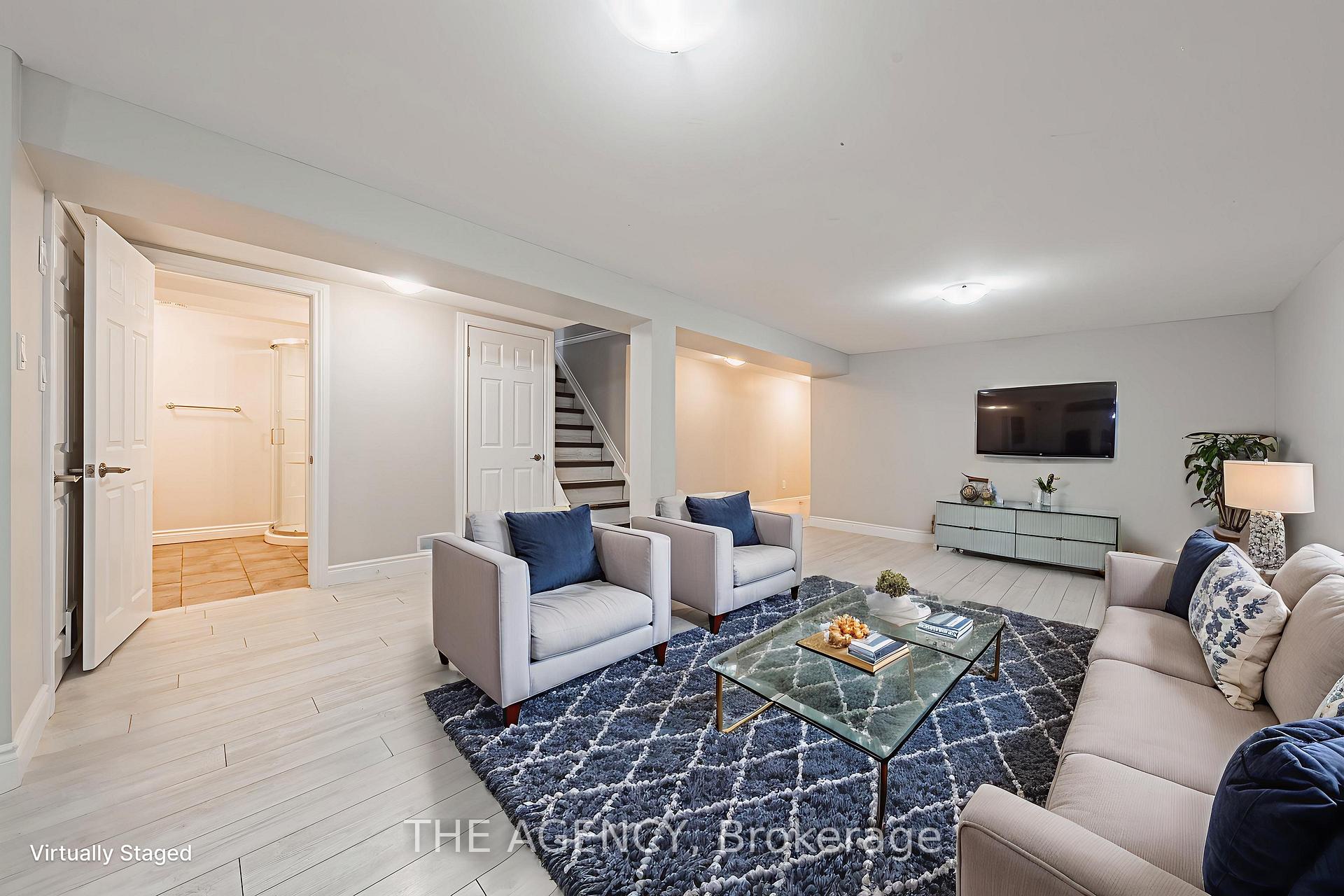 Photo 13 of 137 Pepperwood Crescent, Kitchener — HOMEH