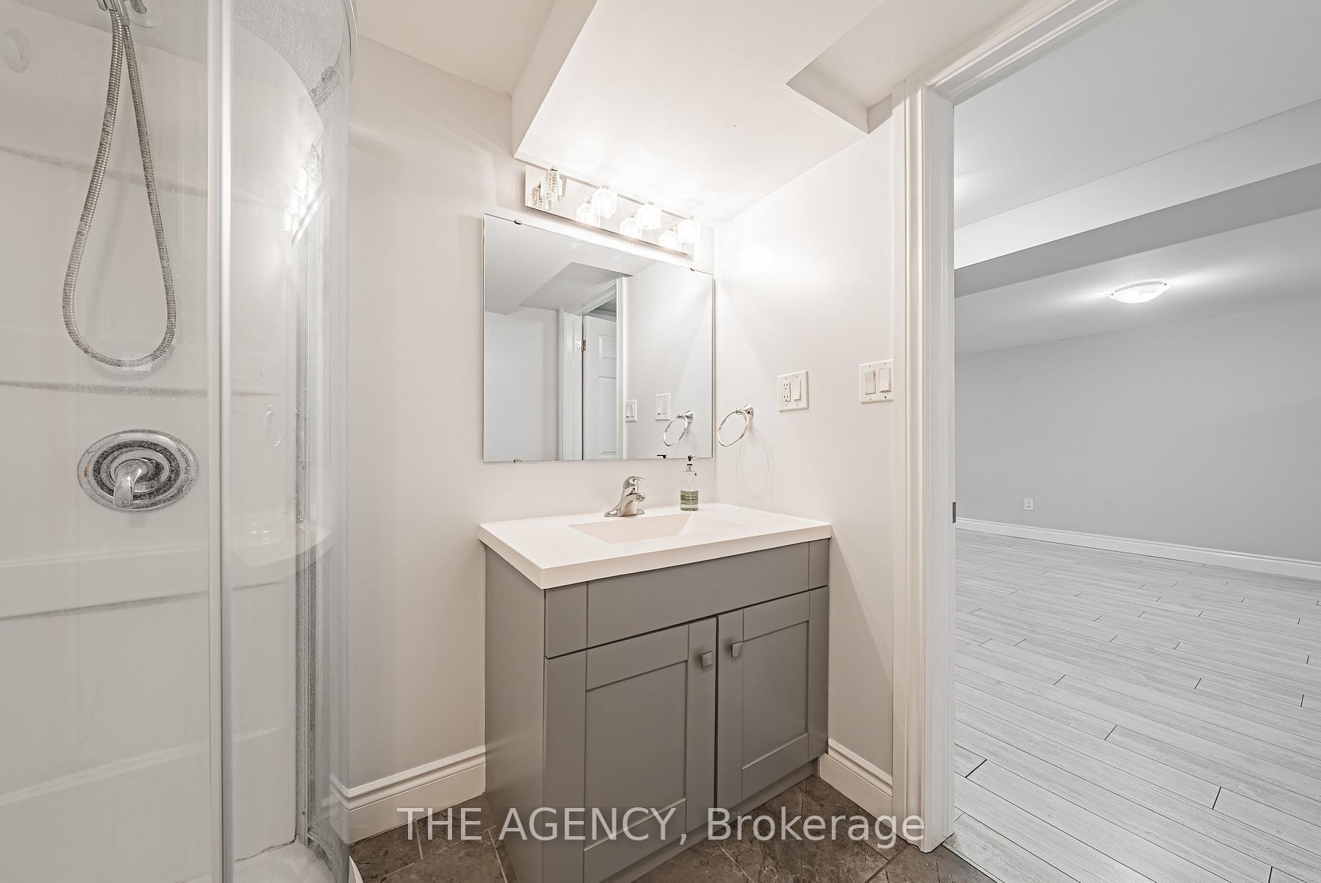 Photo 18 of 137 Pepperwood Crescent, Kitchener — HOMEH