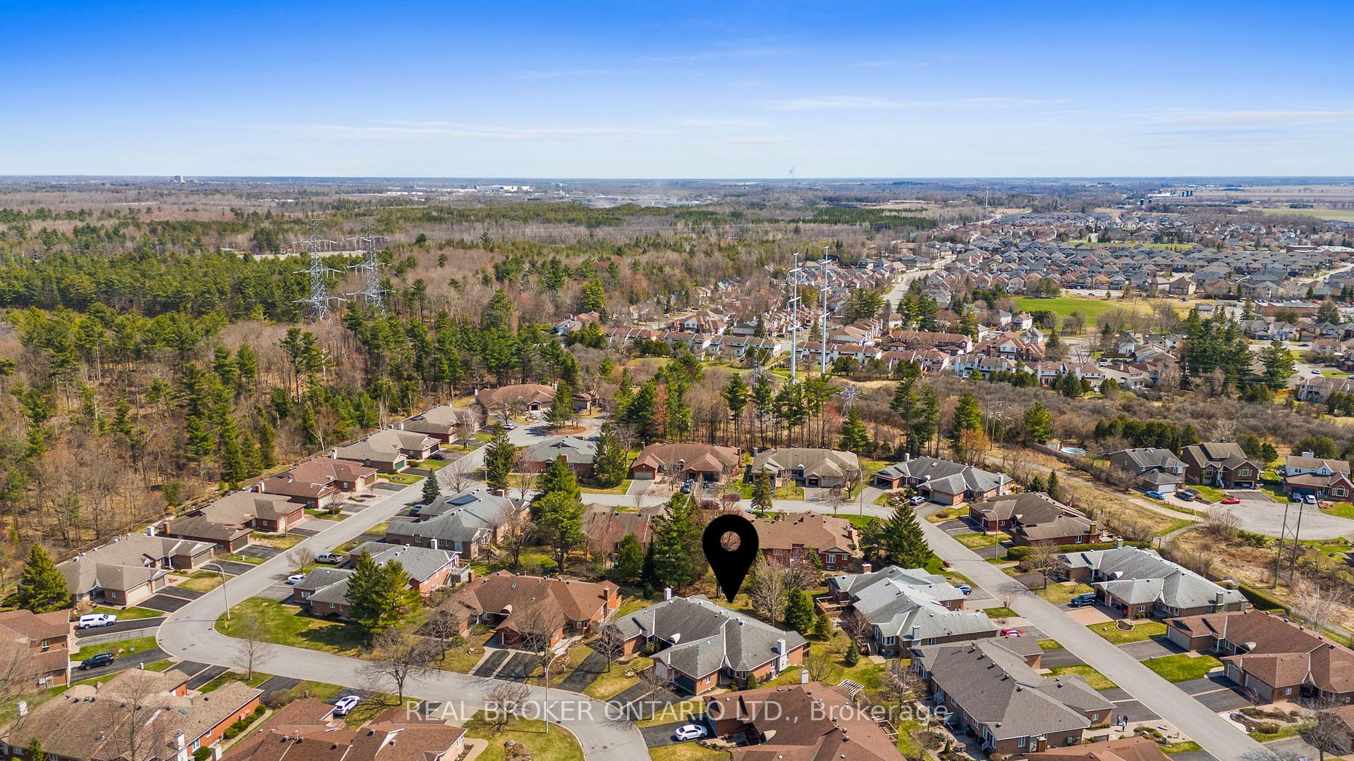Photo 41 of 34 Bunting Lane, Ottawa, Kanata - Bridlewood — HOMEH