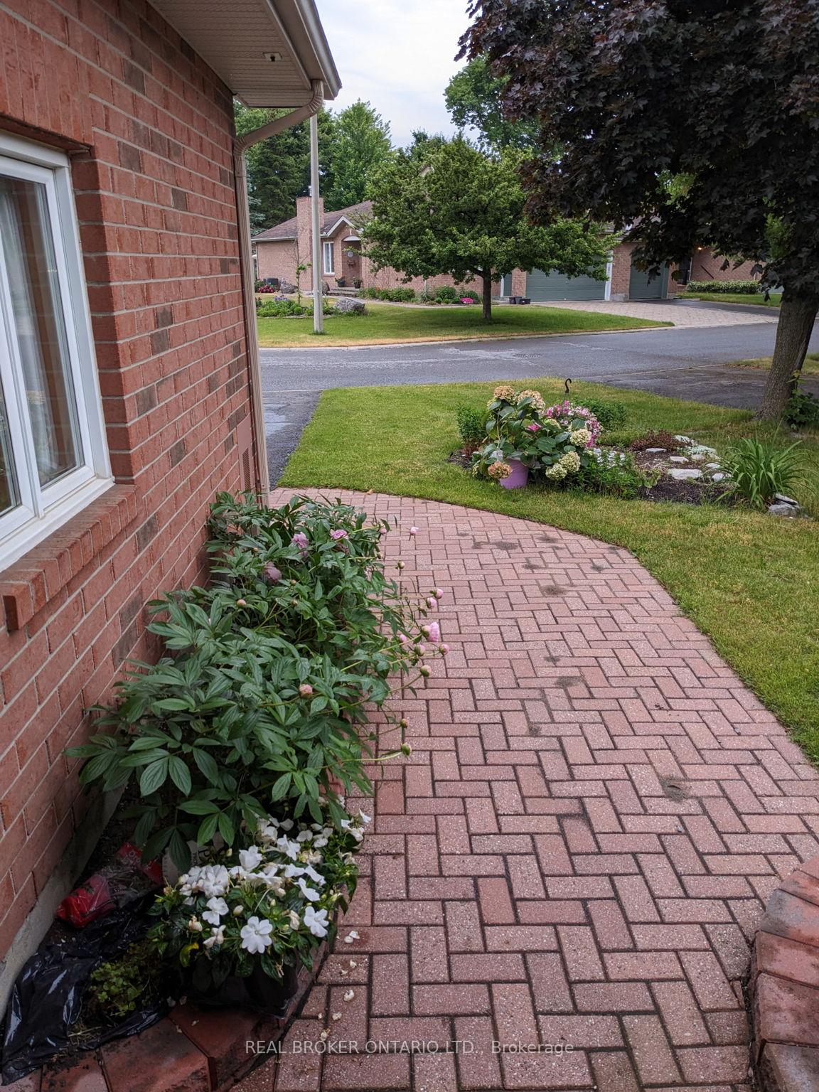 Photo 47 of 34 Bunting Lane, Ottawa, Kanata - Bridlewood — HOMEH