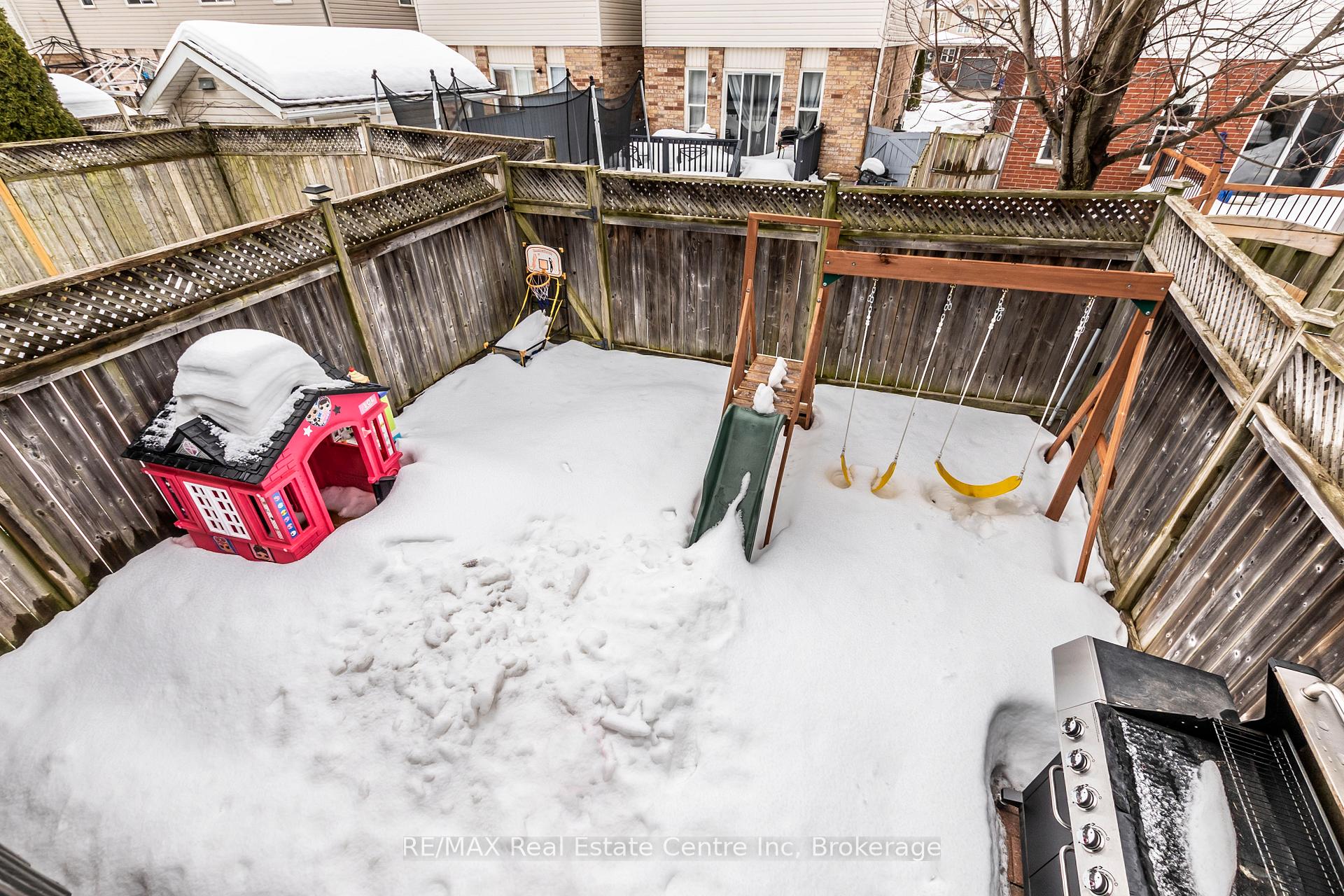 Photo 23 of 89 Max Becker Drive, Kitchener — HOMEH