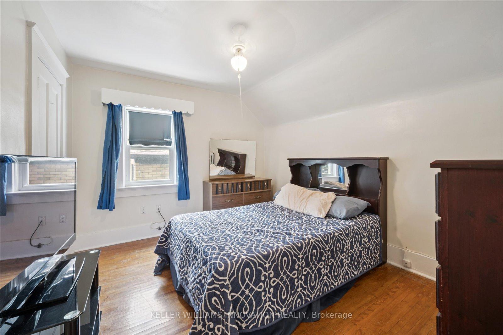 Photo 20 of 156 Union Boulevard, Kitchener — HOMEH