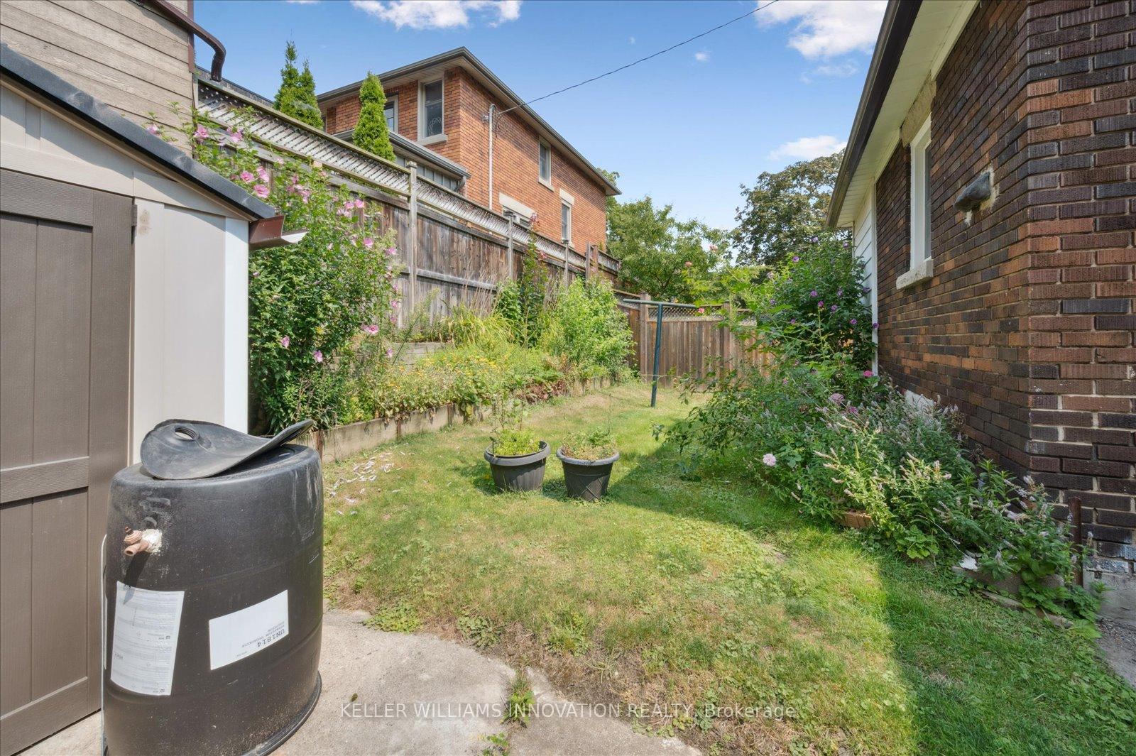 Photo 32 of 156 Union Boulevard, Kitchener — HOMEH