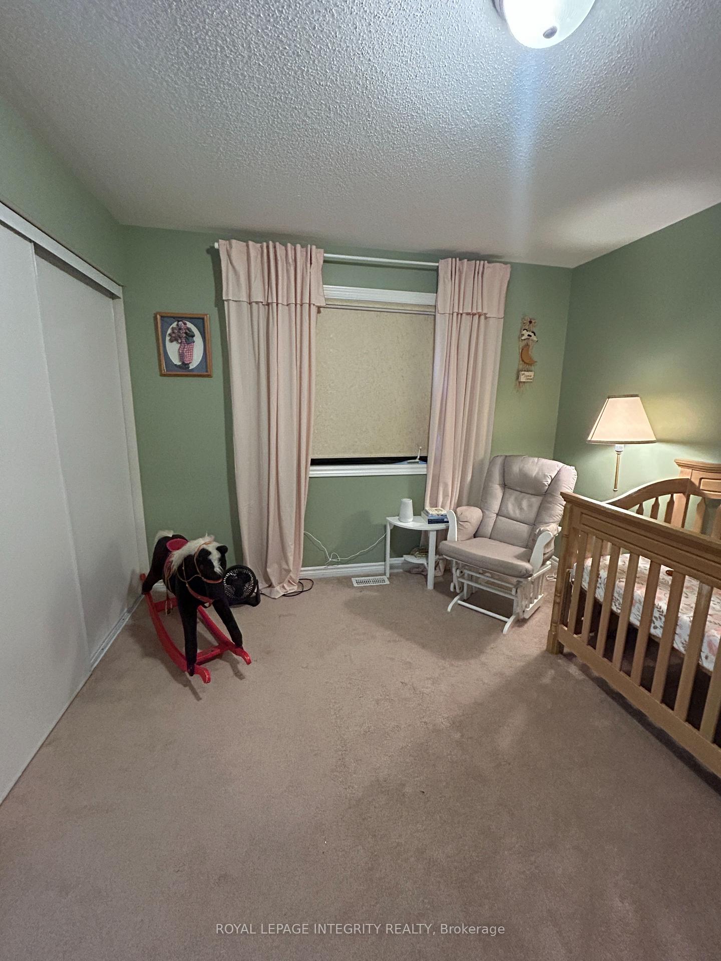 Photo 24 of 345 Rouncey Road, Ottawa, Kanata - Emerald Meadows/Trailwest — HOMEH