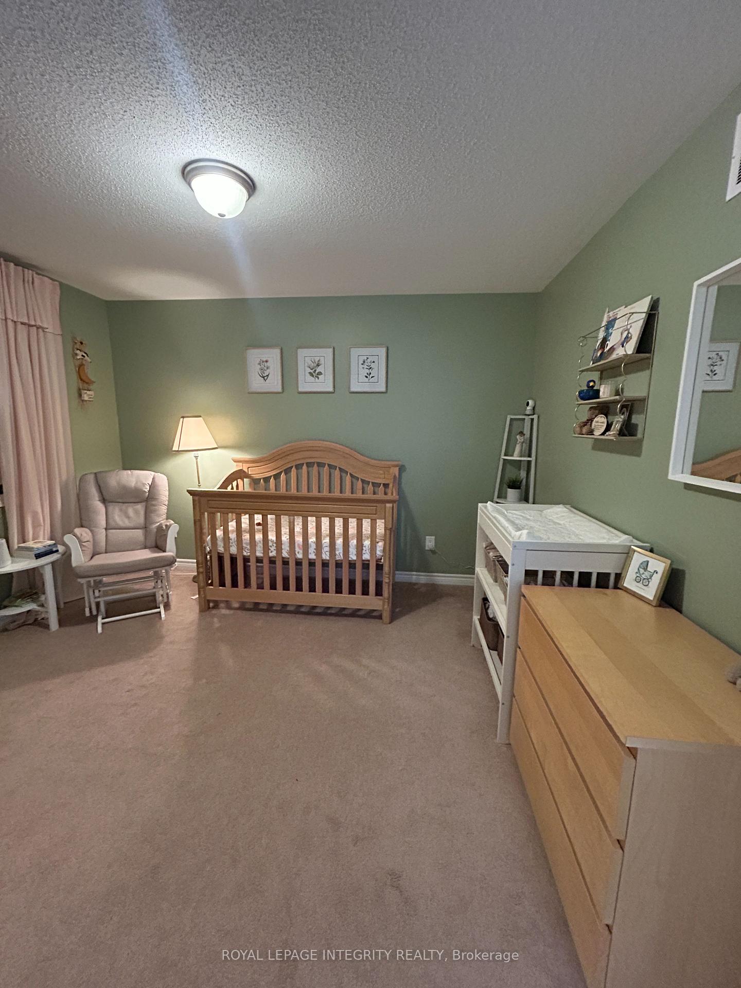 Photo 25 of 345 Rouncey Road, Ottawa, Kanata - Emerald Meadows/Trailwest — HOMEH